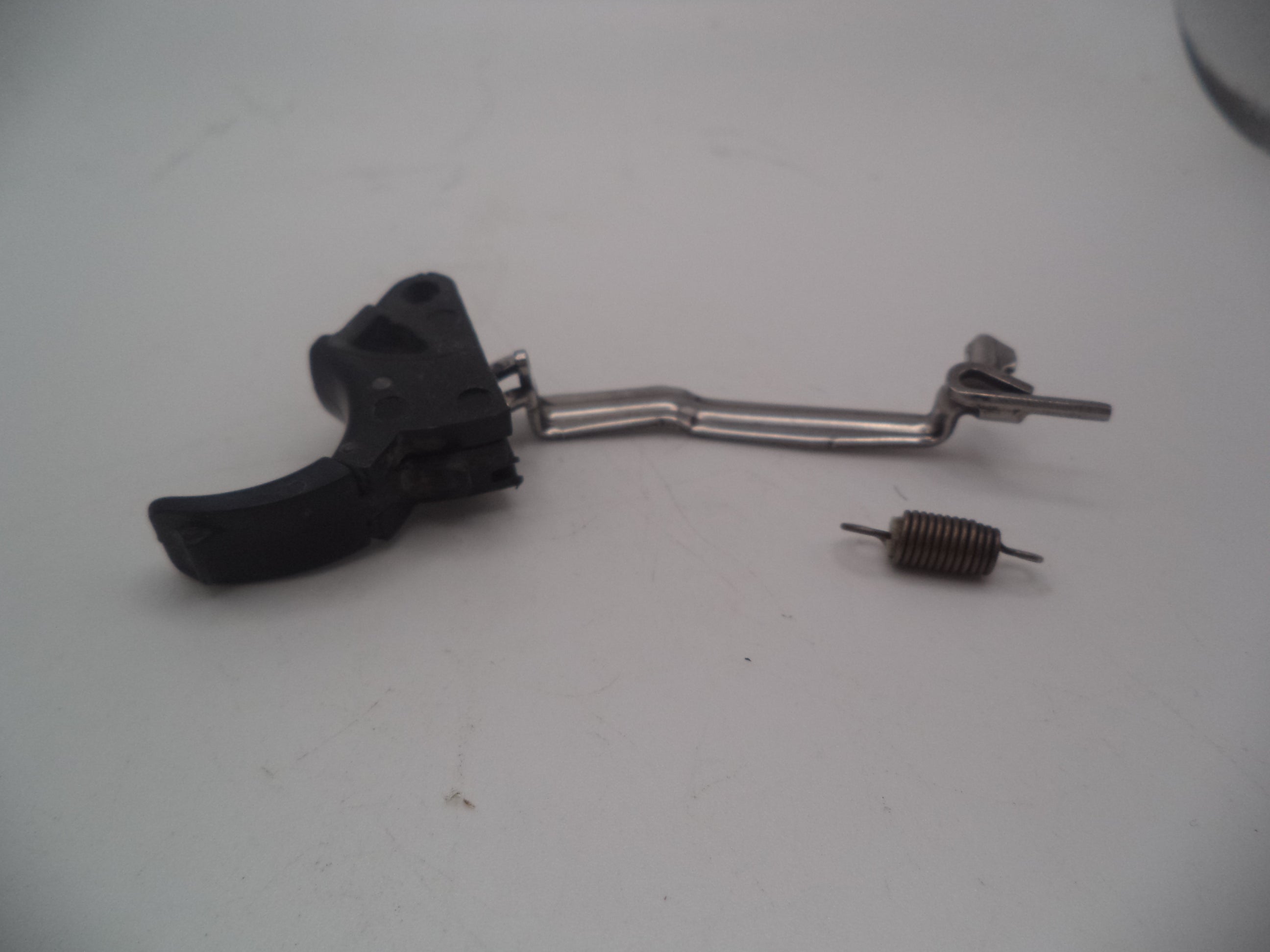 Smith & Wesson Pistol M&P 9 Trigger Bar Assembly Used Part MP9F