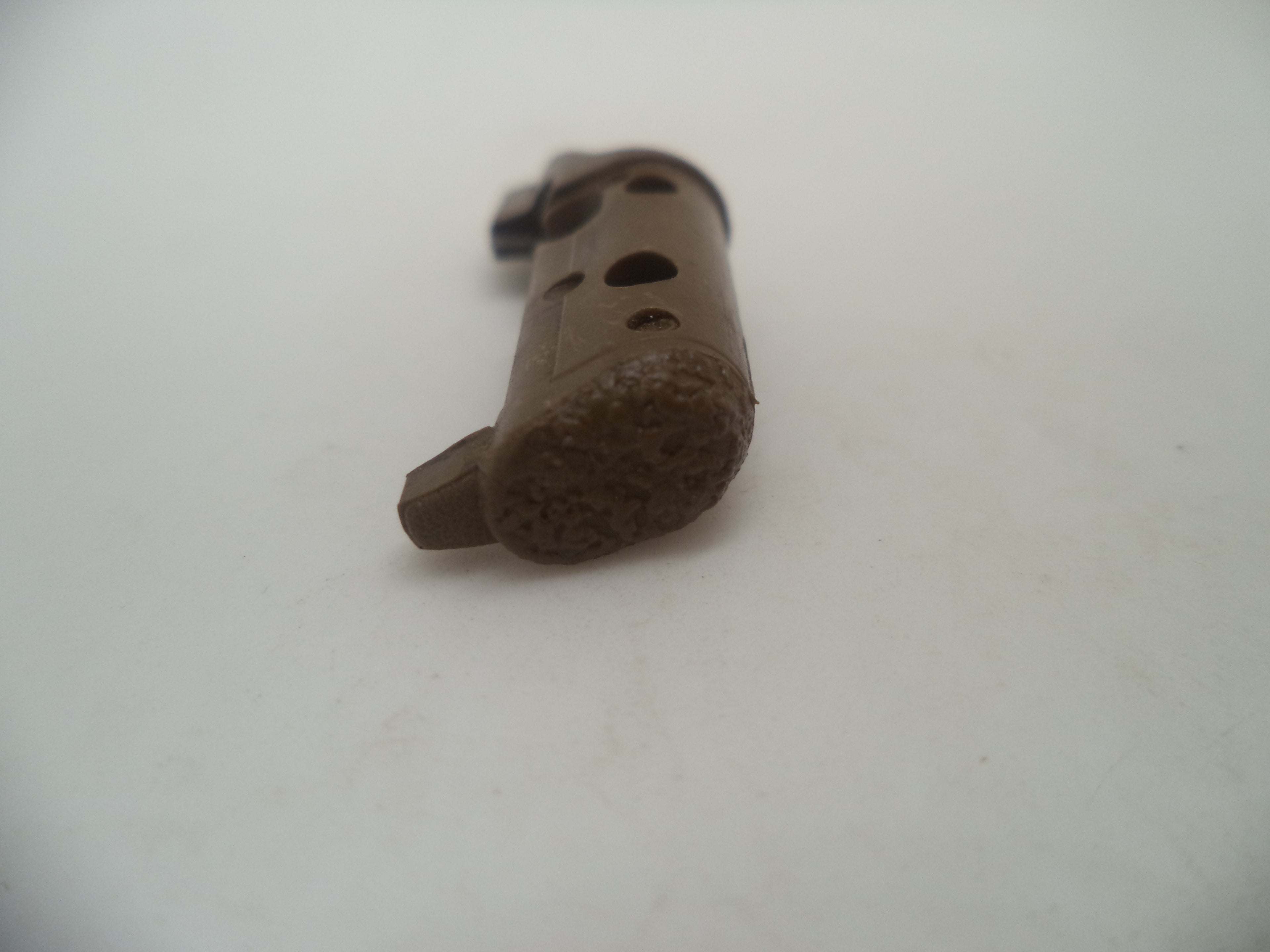 Smith & Wesson Pistol M&P 45 Magazine Catch Used Part .45 ACP MP45D1