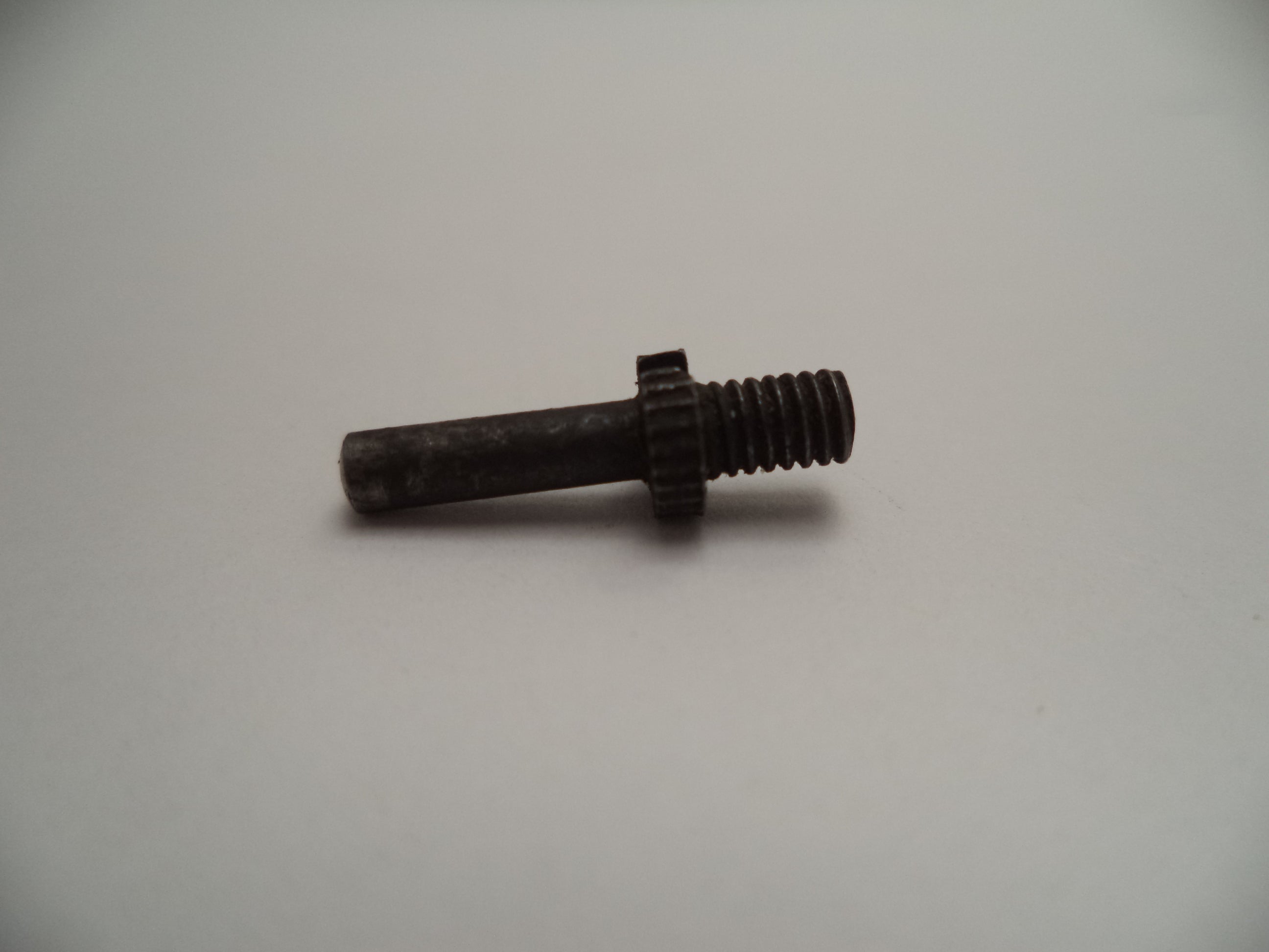 V105 Smith & Wesson K Frame M&P Victory Model Pre-Model 10 Trigger Stud