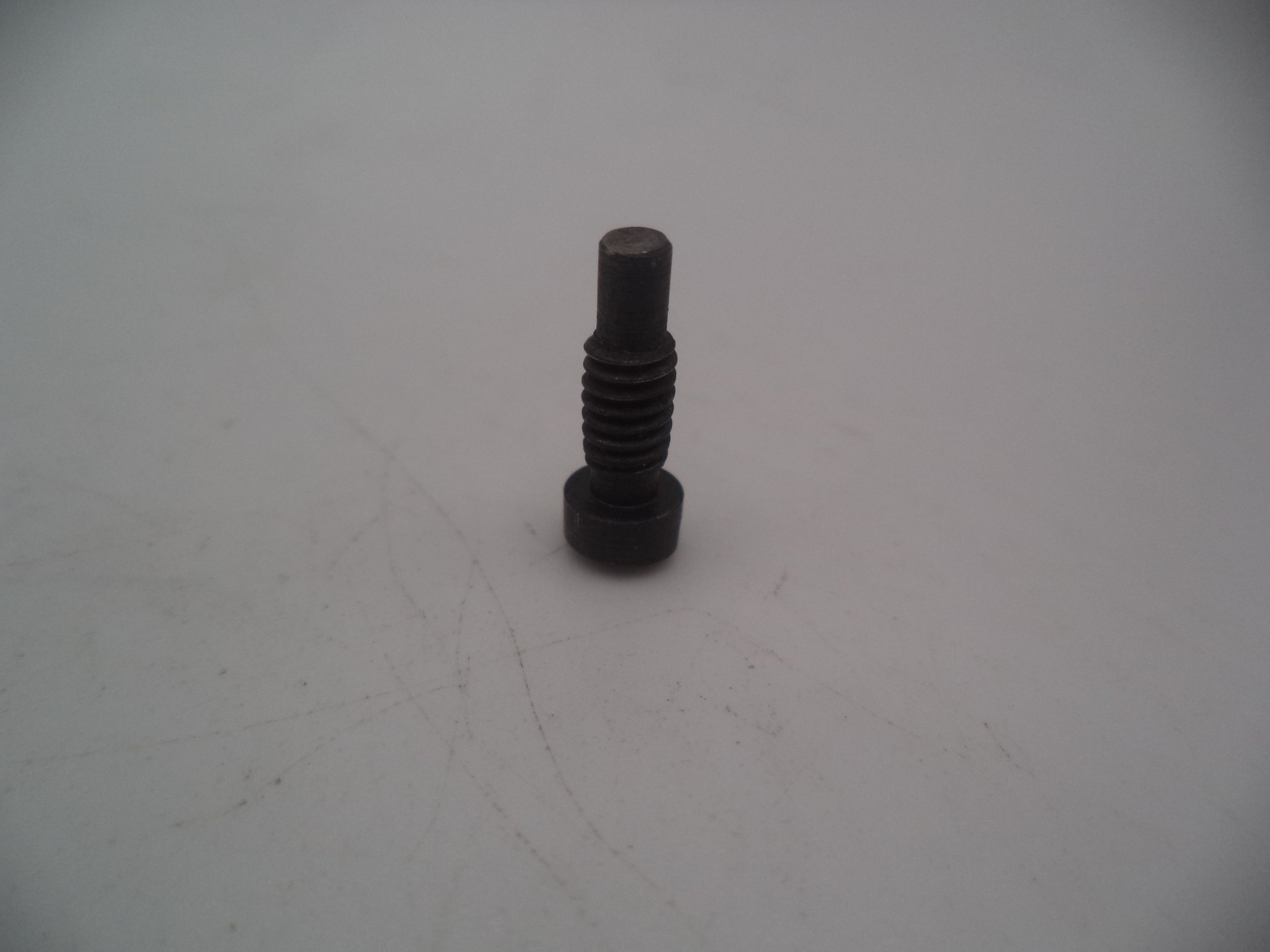 10173 Smith & Wesson K Frame Model 10 Used Strain Screw Square Butt.38 Spl Blue