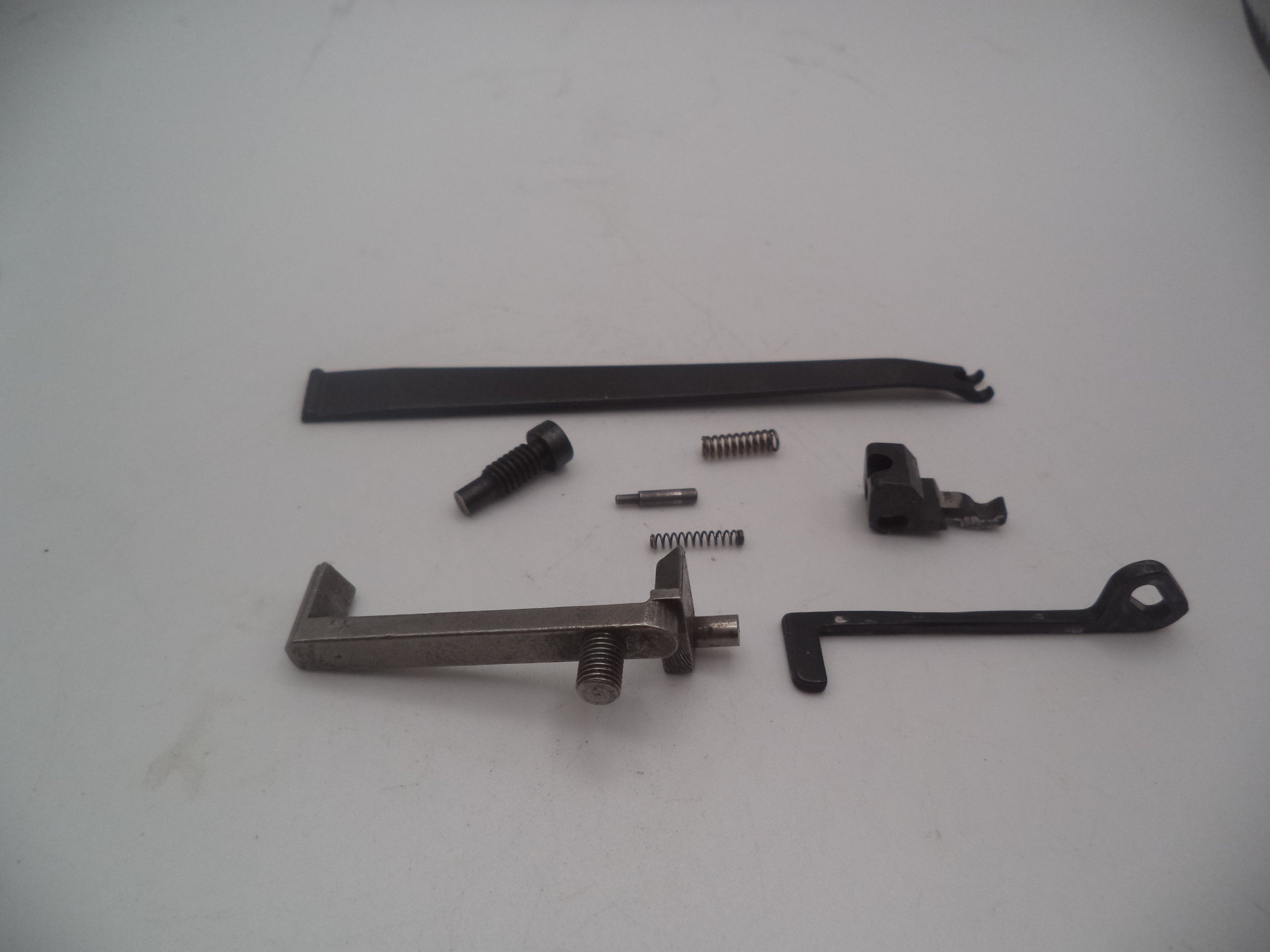 Smith & Wesson K Frame Model 19 Internal Parts Lot .357 Magnum - Used OEM