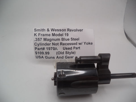 1970A Smith & Wesson Revolver K Frame Model 19 Cylinder Not Recessed w/Yoke.357 Used Blue Steel