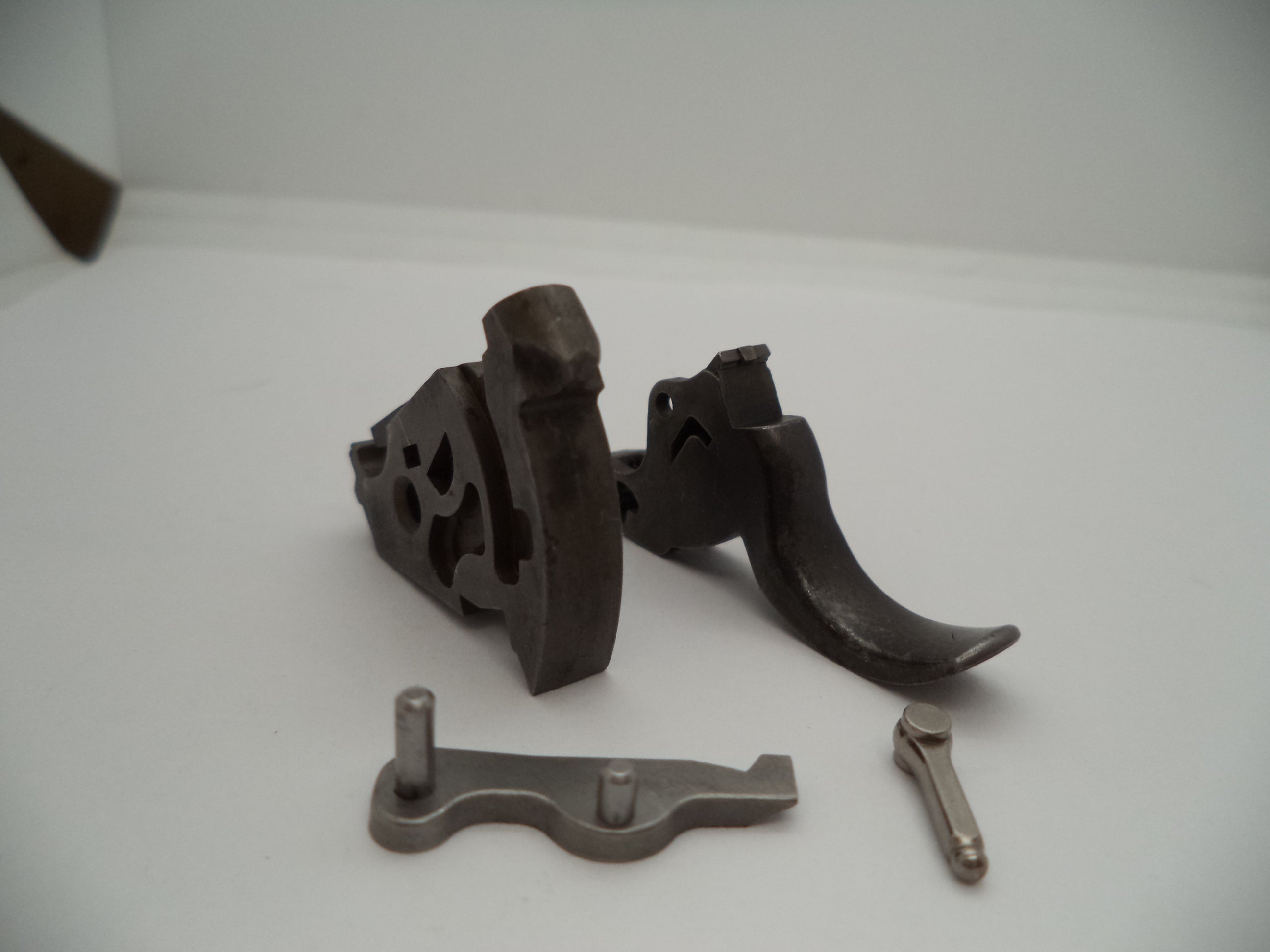 J6403 Smith & Wesson J Frame Model 640-3 & Up Hammer & Trigger MIM