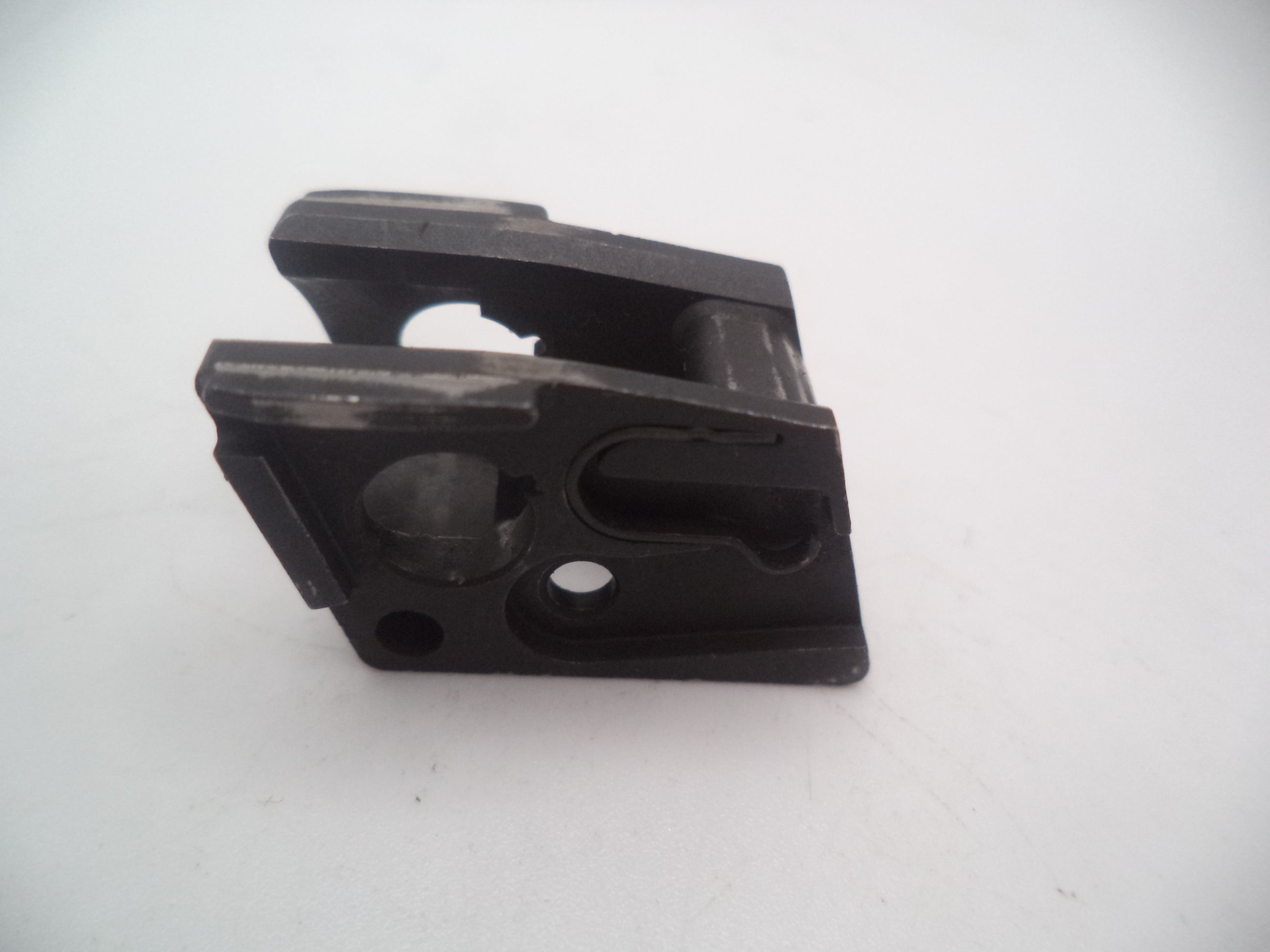 MP4015D Smith & Wesson Pistol M&P Locking Block Used .40 Shield S&W