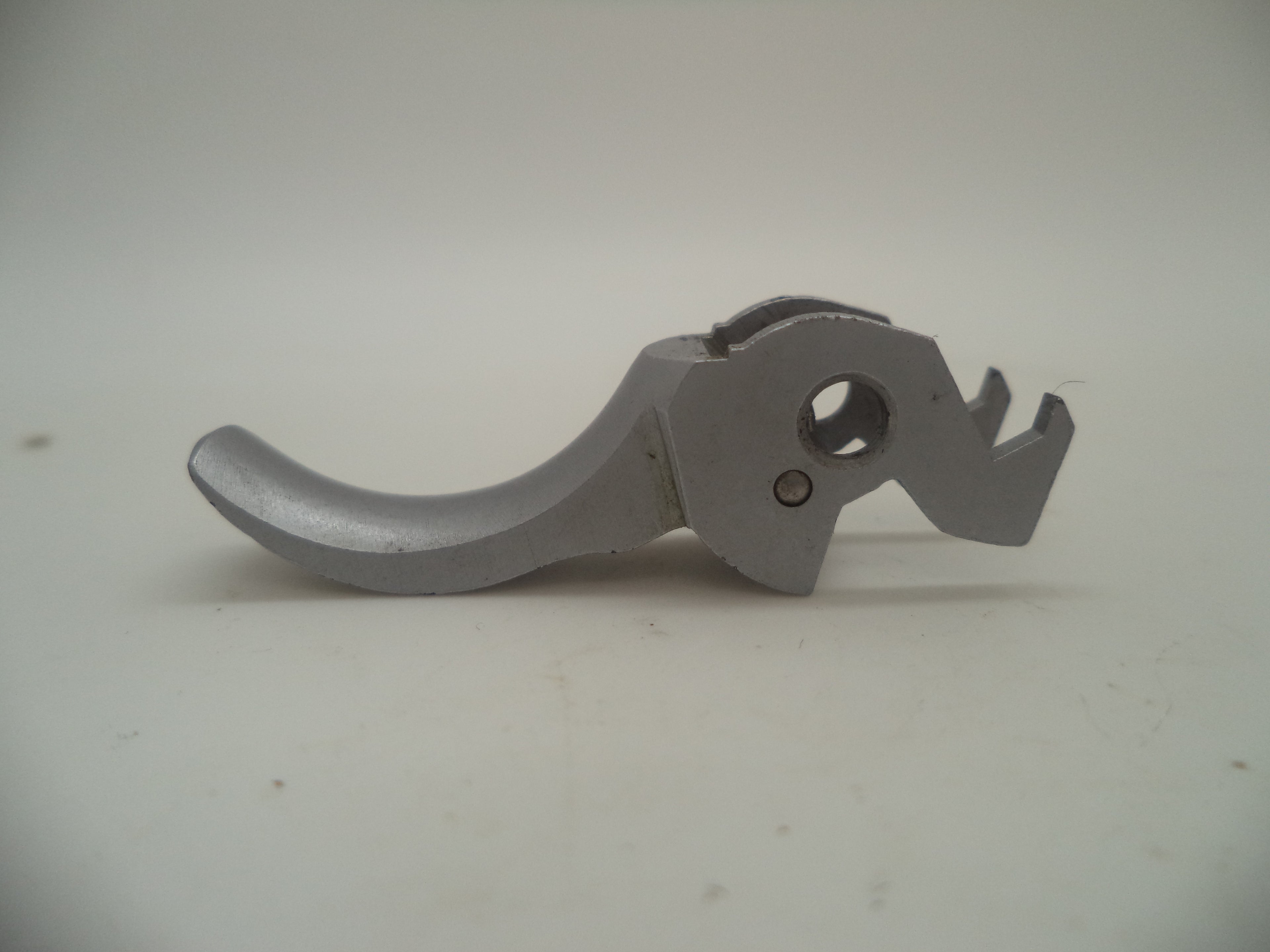 6393A  Smith & Wesson Model 639 Stainless Steel 9MM Trigger
