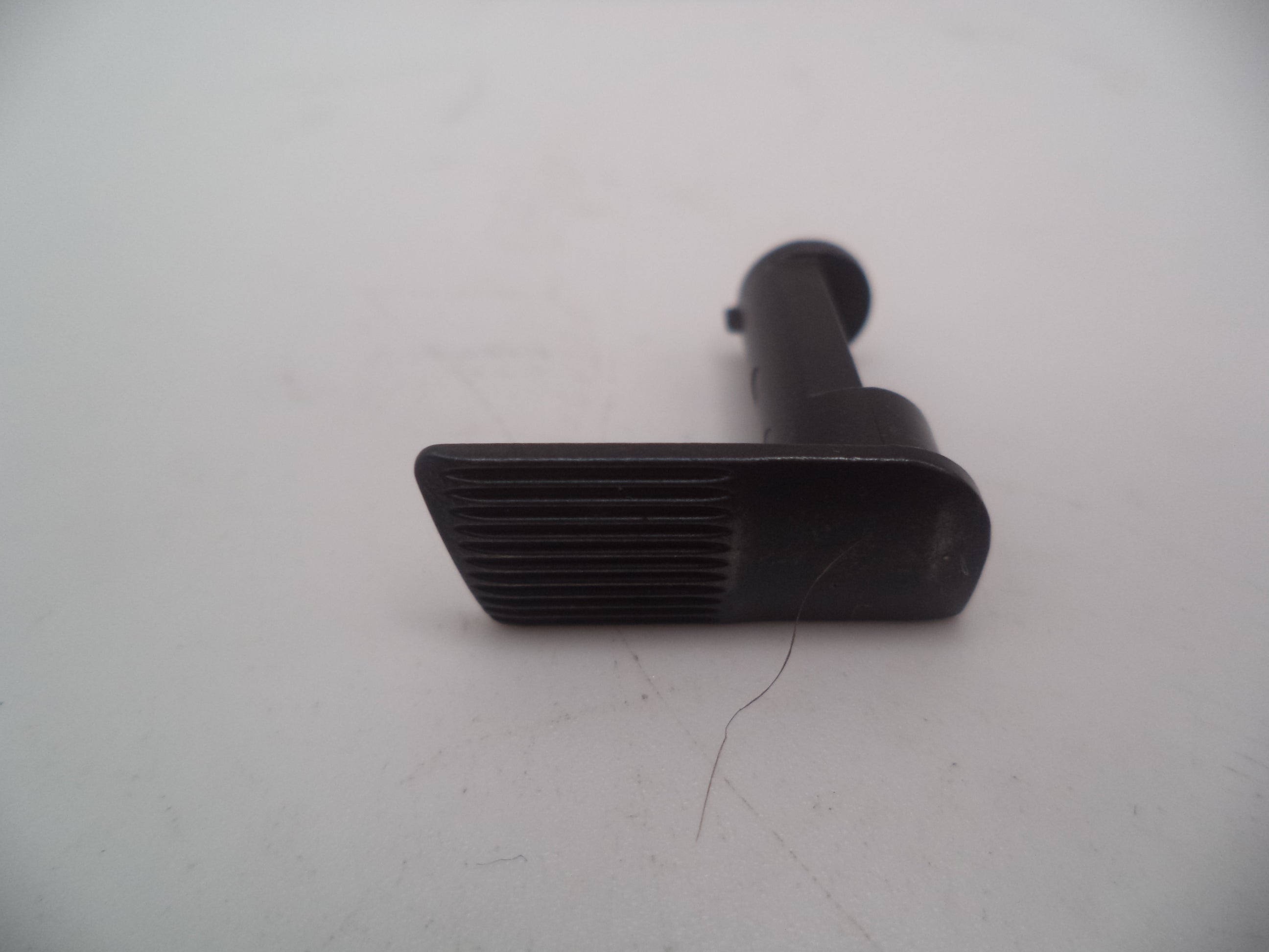 MP907 Smith & Wesson Pistol M&P Takedown Lever  Used Part 9mmc S&W
