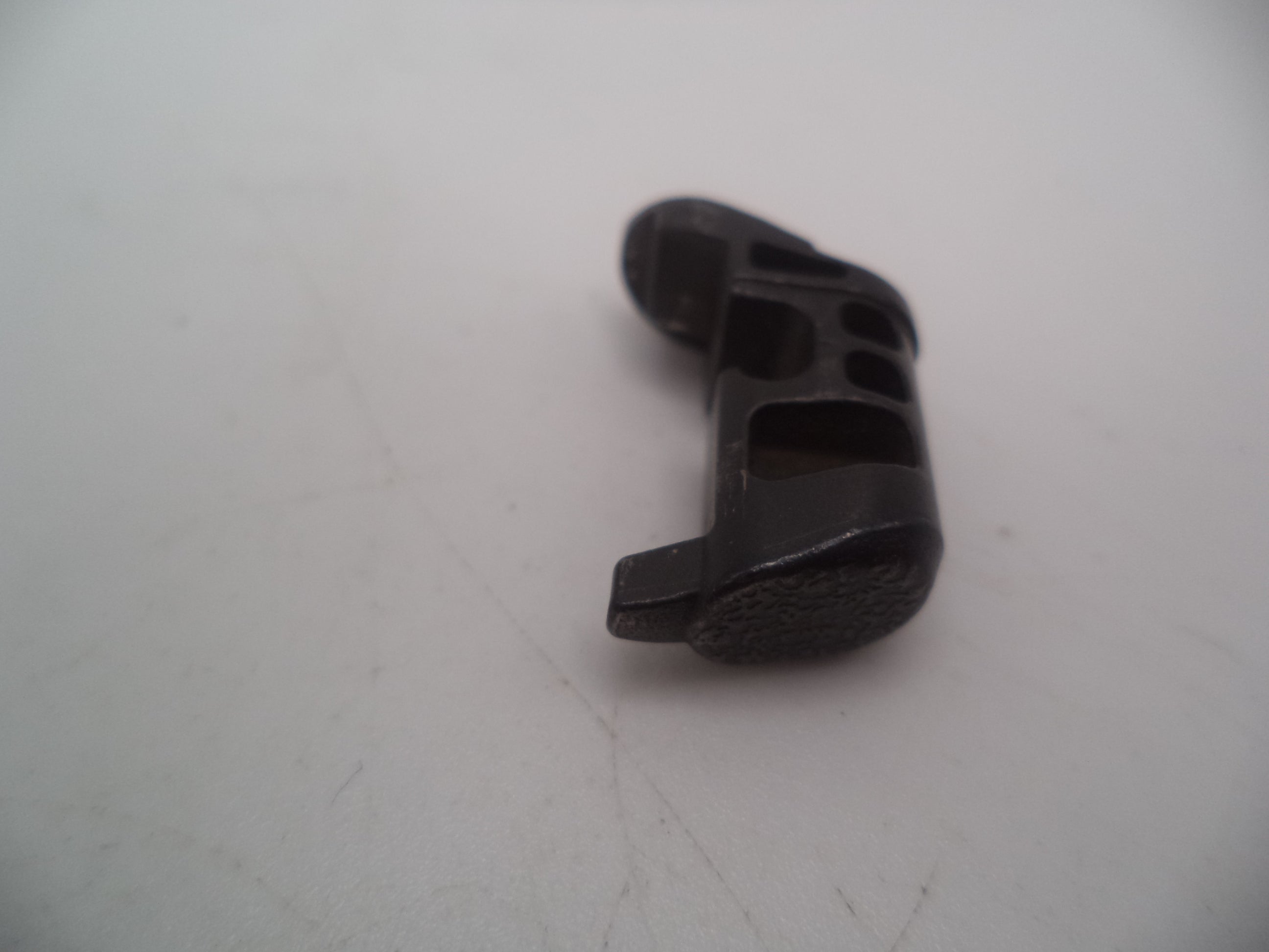 MP906A Smith & Wesson Pistol M&P Magazine Catch Used Part 9mmc S&W