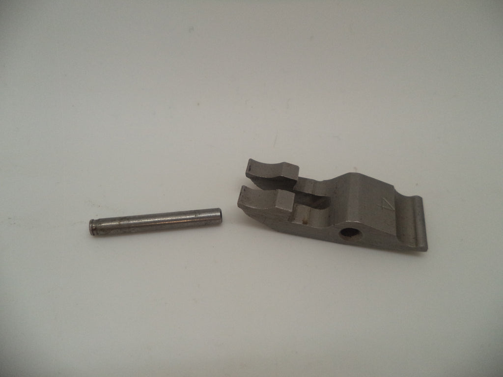 63910A Smith & Wesson Semi-Auto Pistol Model 639 Stainless Steel 9MM Lever Pin