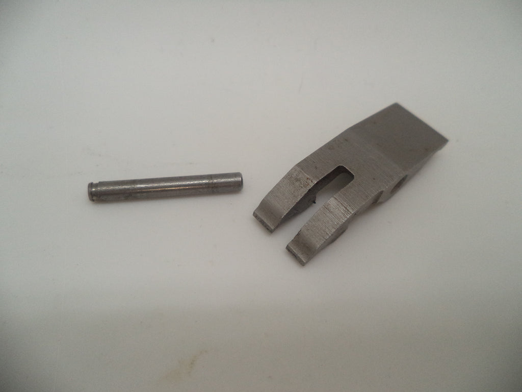 63910A Smith & Wesson Semi-Auto Pistol Model 639 Stainless Steel 9MM Lever Pin