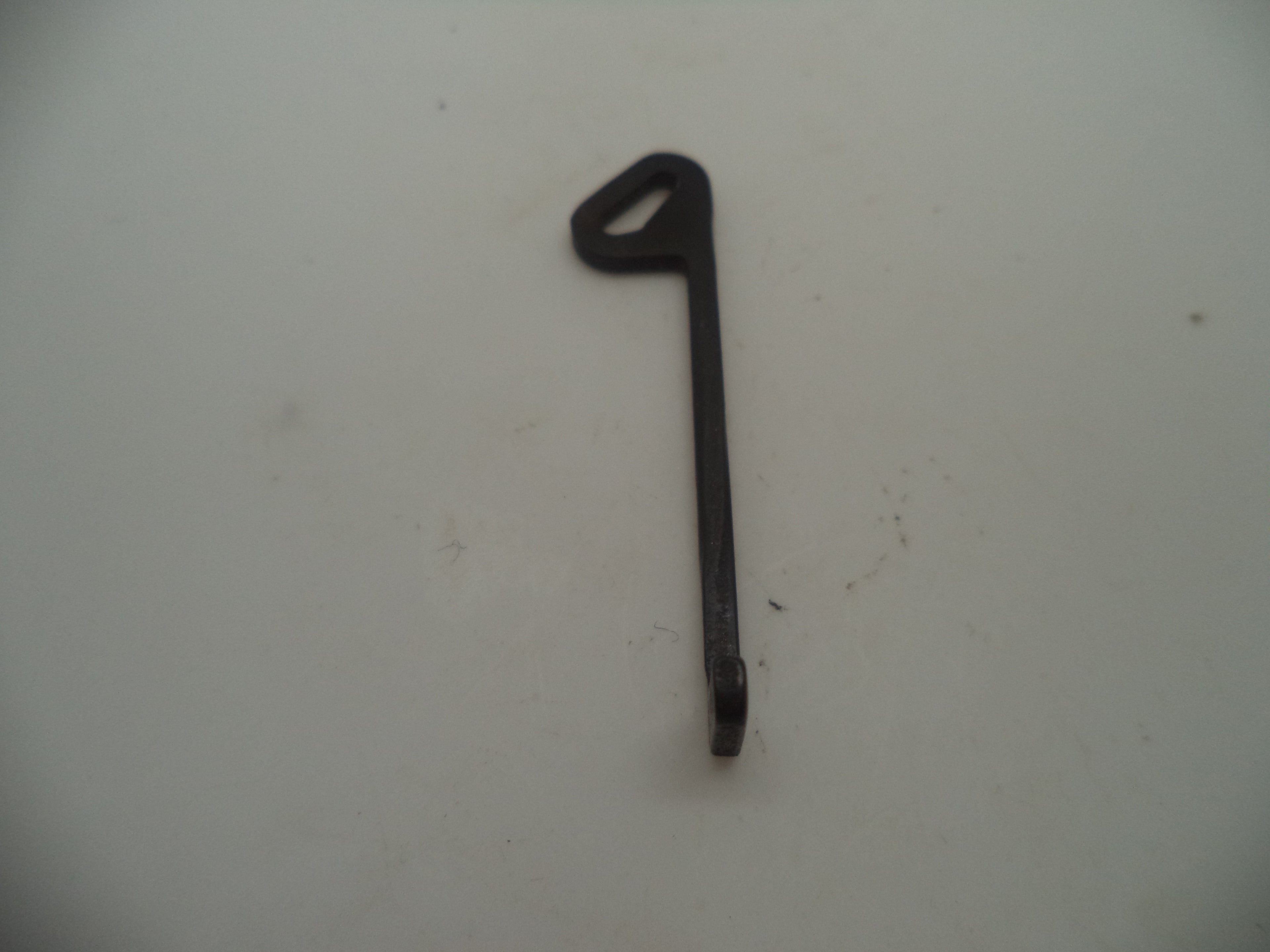 19120C Smith & Wesson K Frame Model 19 Used Hammer Block .357 Magnum