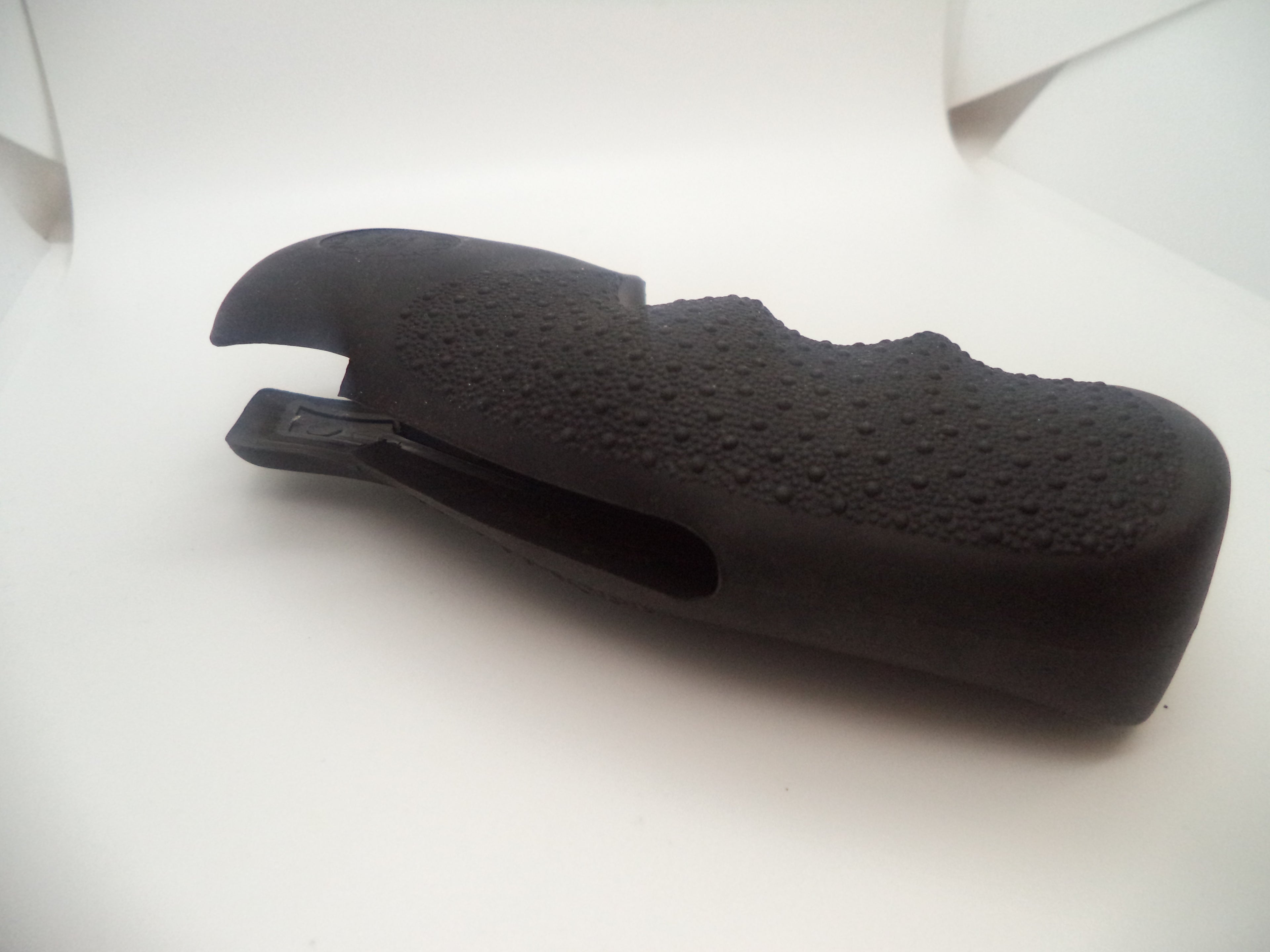 G18 Smith & Wesson K & L Frame Pistol Grip & Hardware Hogue Round Butt Used