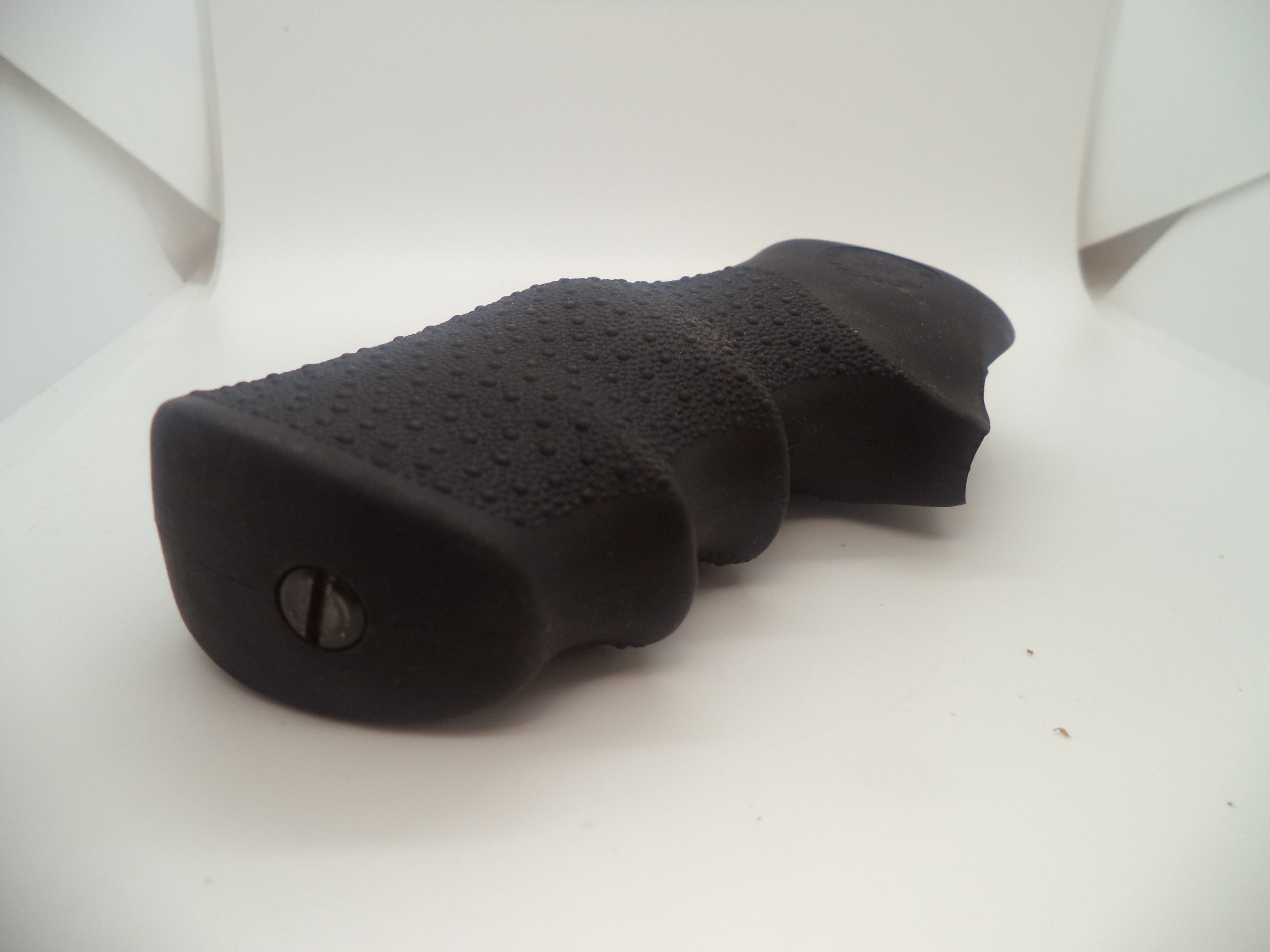 G18 Smith & Wesson K & L Frame Pistol Grip & Hardware Hogue Round Butt Used