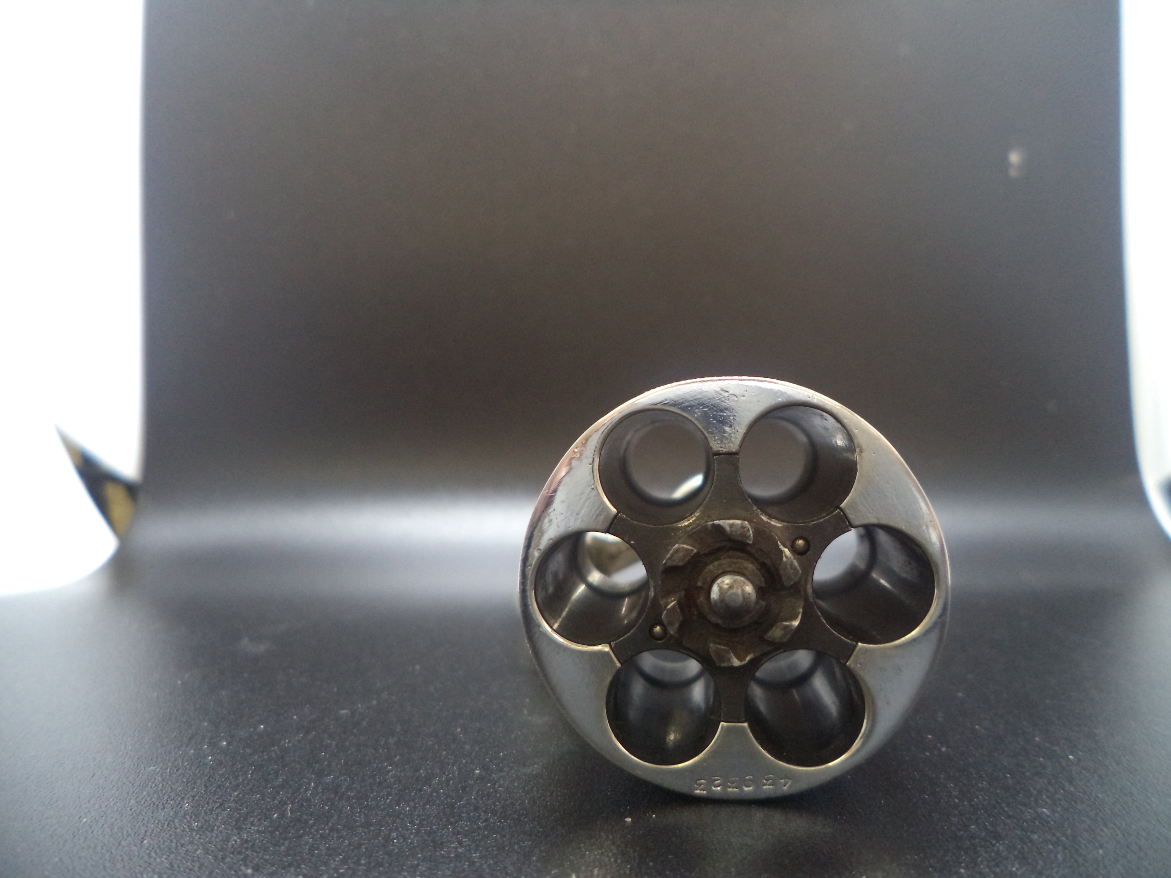 l2 S&W Rev. 5 Screw l Frame Hand Ejec.  .32 Long Cylinder 6 Shot  (used old style)