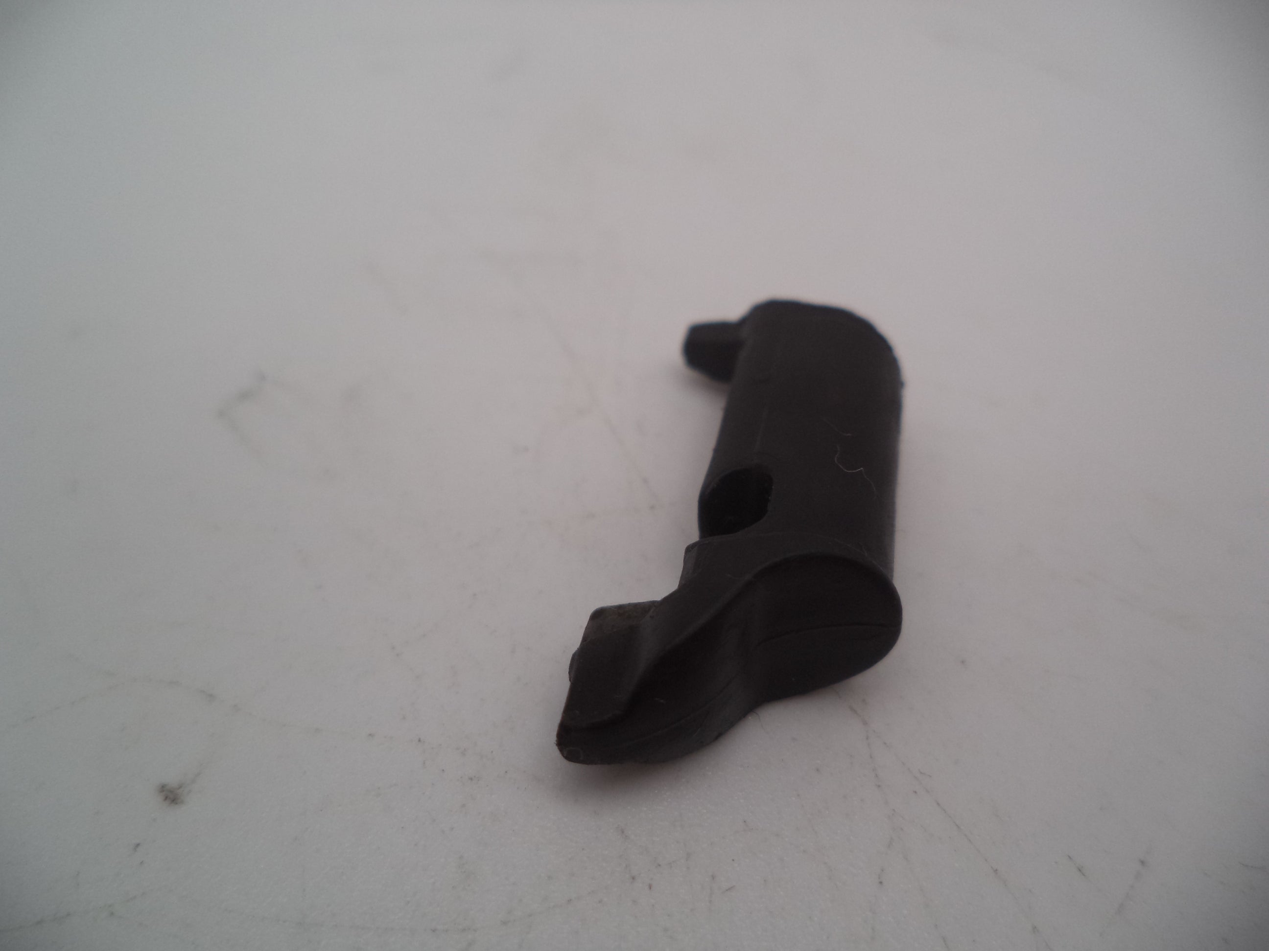 Smith & Wesson Pistol M&P Magazine Catch 9mm Compact Used Part MP905A