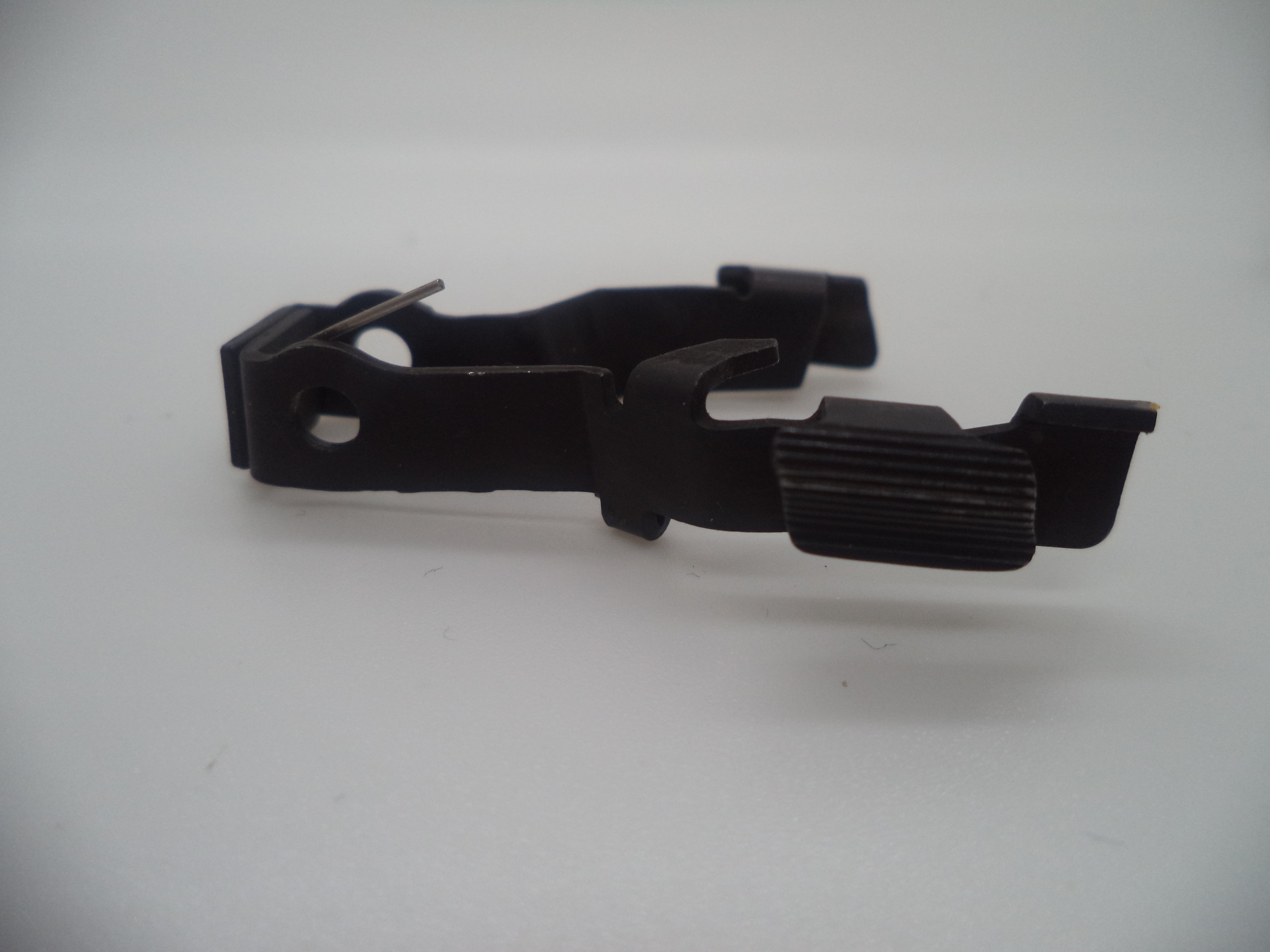 Smith & Wesson Pistol M&P 9mm SLIDE STOP ASSEMBLY Used Part MP927