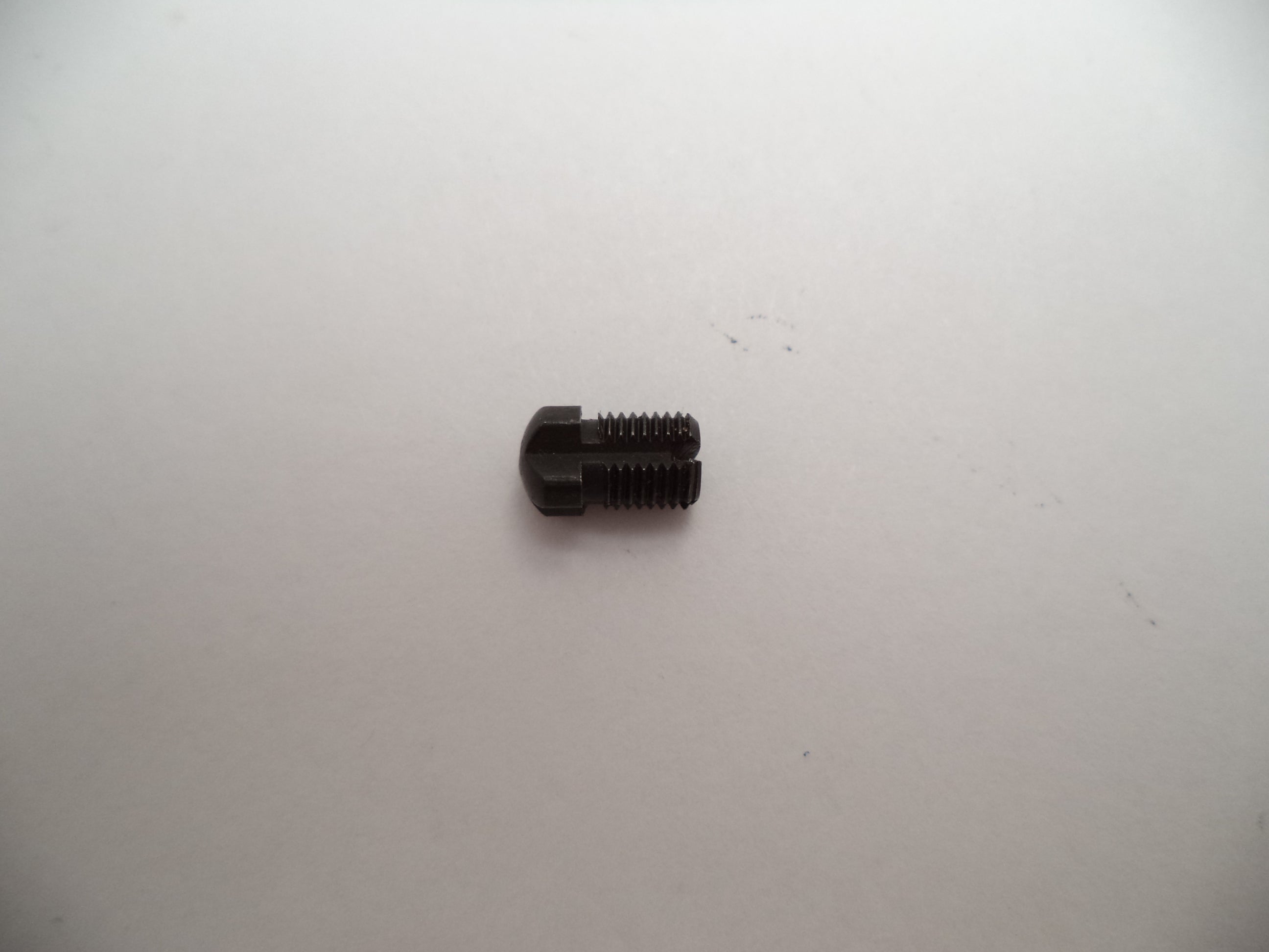 USA Guns And Gear - USA Guns And Gear Auto Pistols - Gun Parts Smith & Wesson - Smith & Wesson