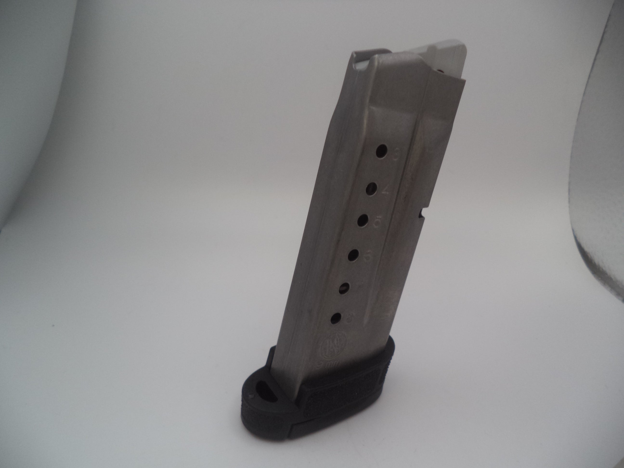 Smith & Wesson M&P Shield 9mm M2.0 Magazine 8 Round with Finger Rest - Factory OEM Part 3008071
