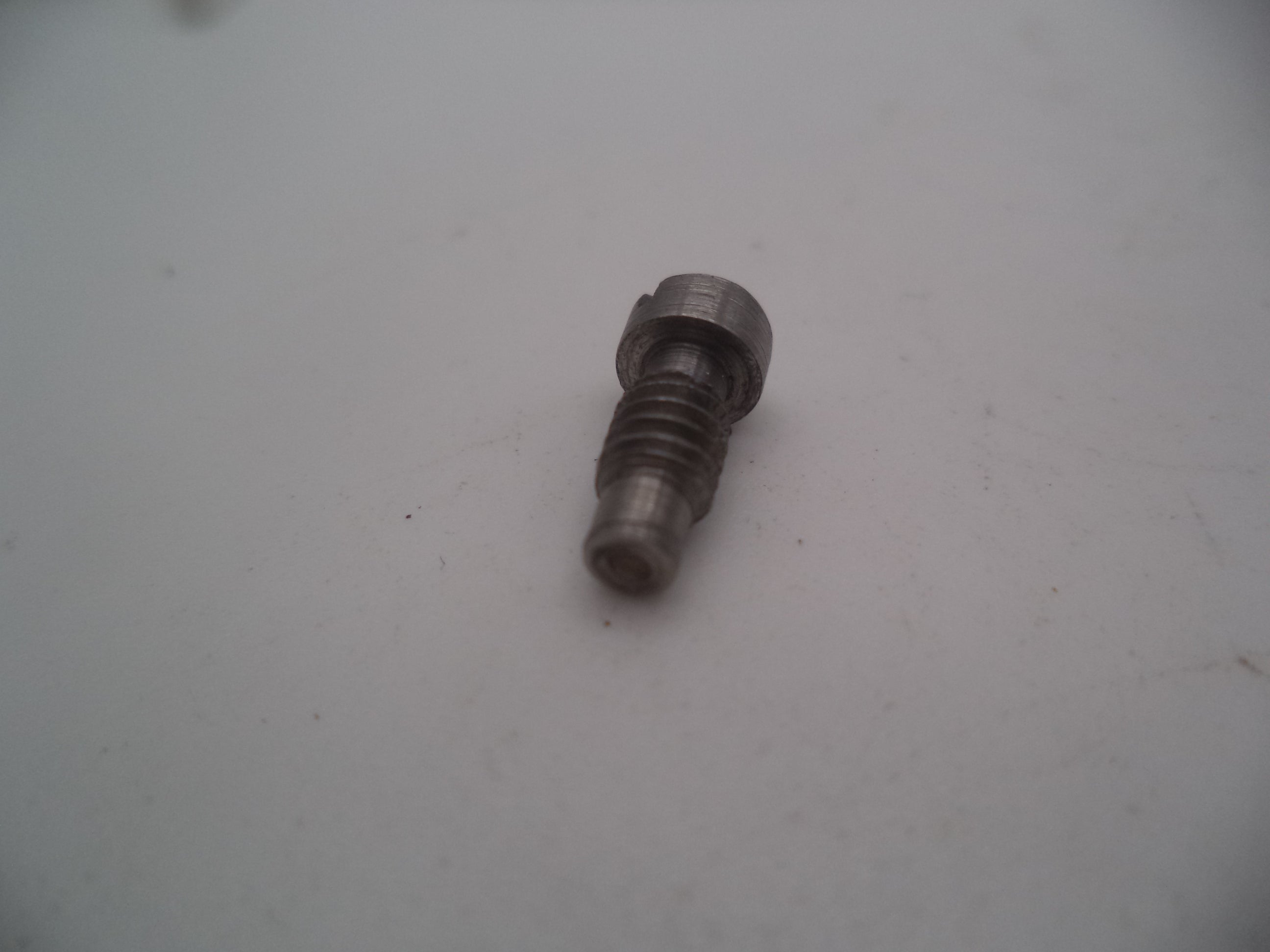 64172A Smith and Wesson Used K Frame Model 64 .38 Special Stainless Steel Strain Screw Round Butt