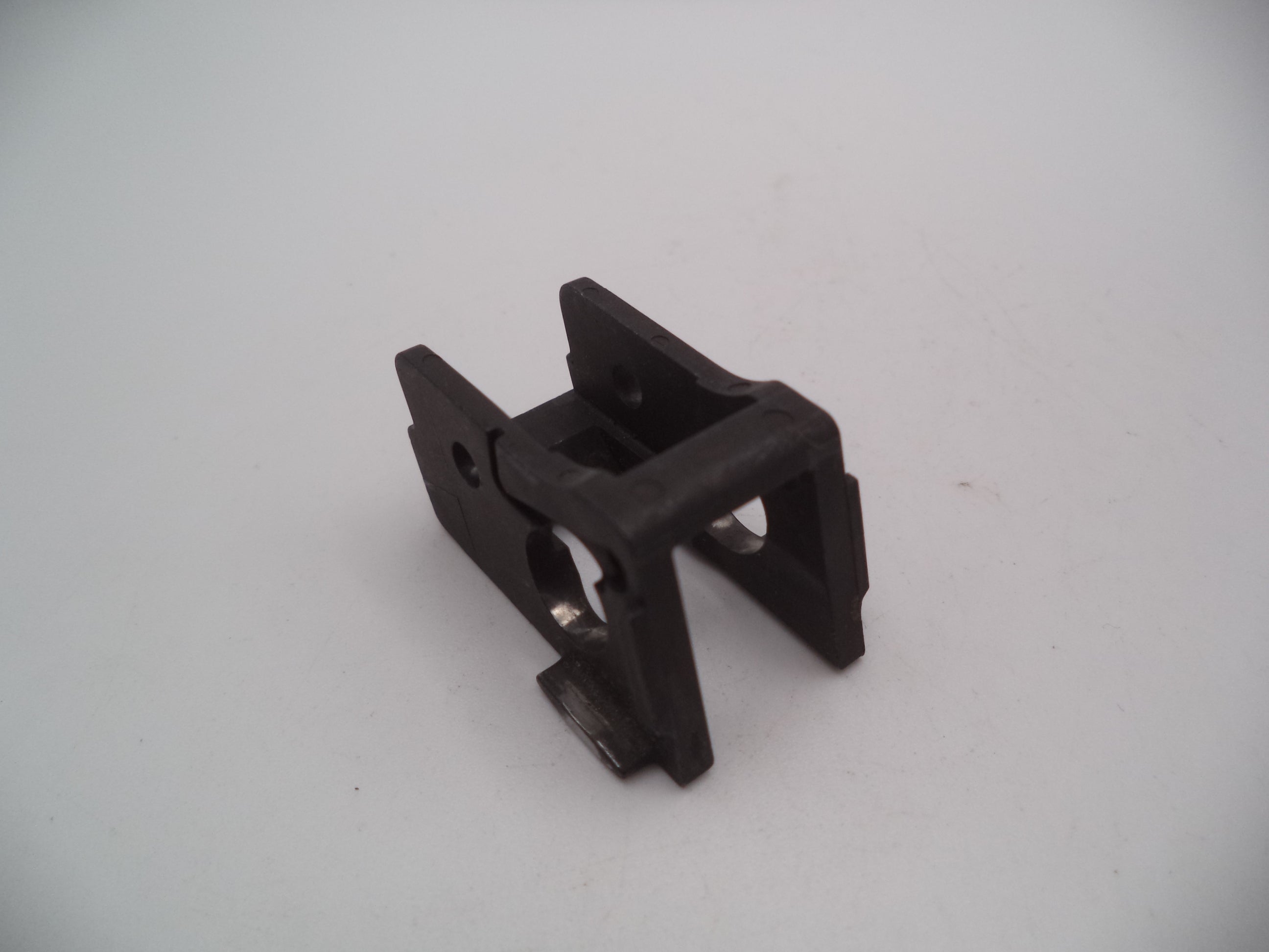 MP9C2 Smith & Wesson Pistol M&P 9 Compact 9mm Locking Block Used