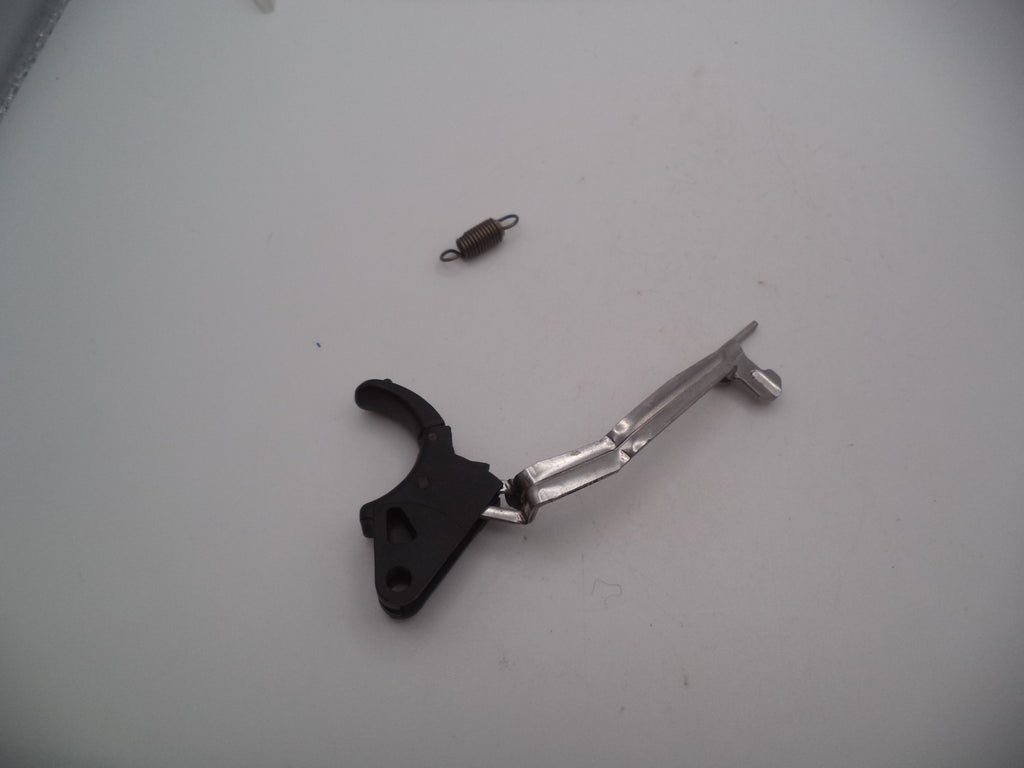 MP9C6A Smith & Wesson Pistol M&P 9 Compact 9mm Trigger Bar Assembly Used