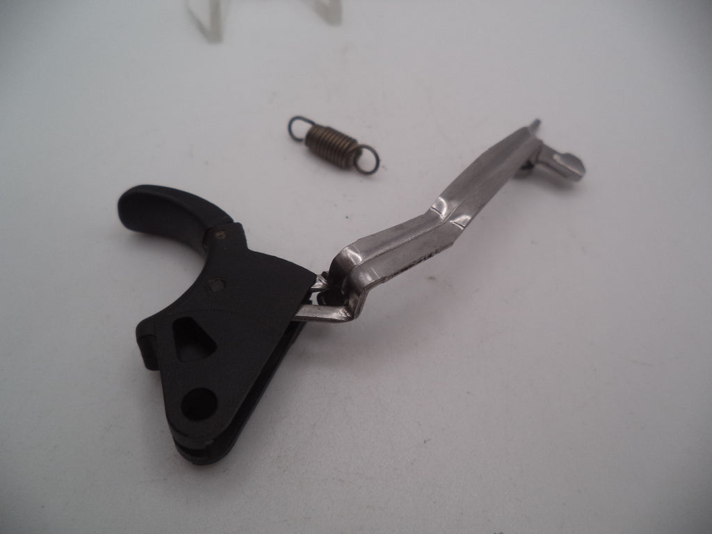MP9C6A Smith & Wesson Pistol M&P 9 Compact 9mm Trigger Bar Assembly Used