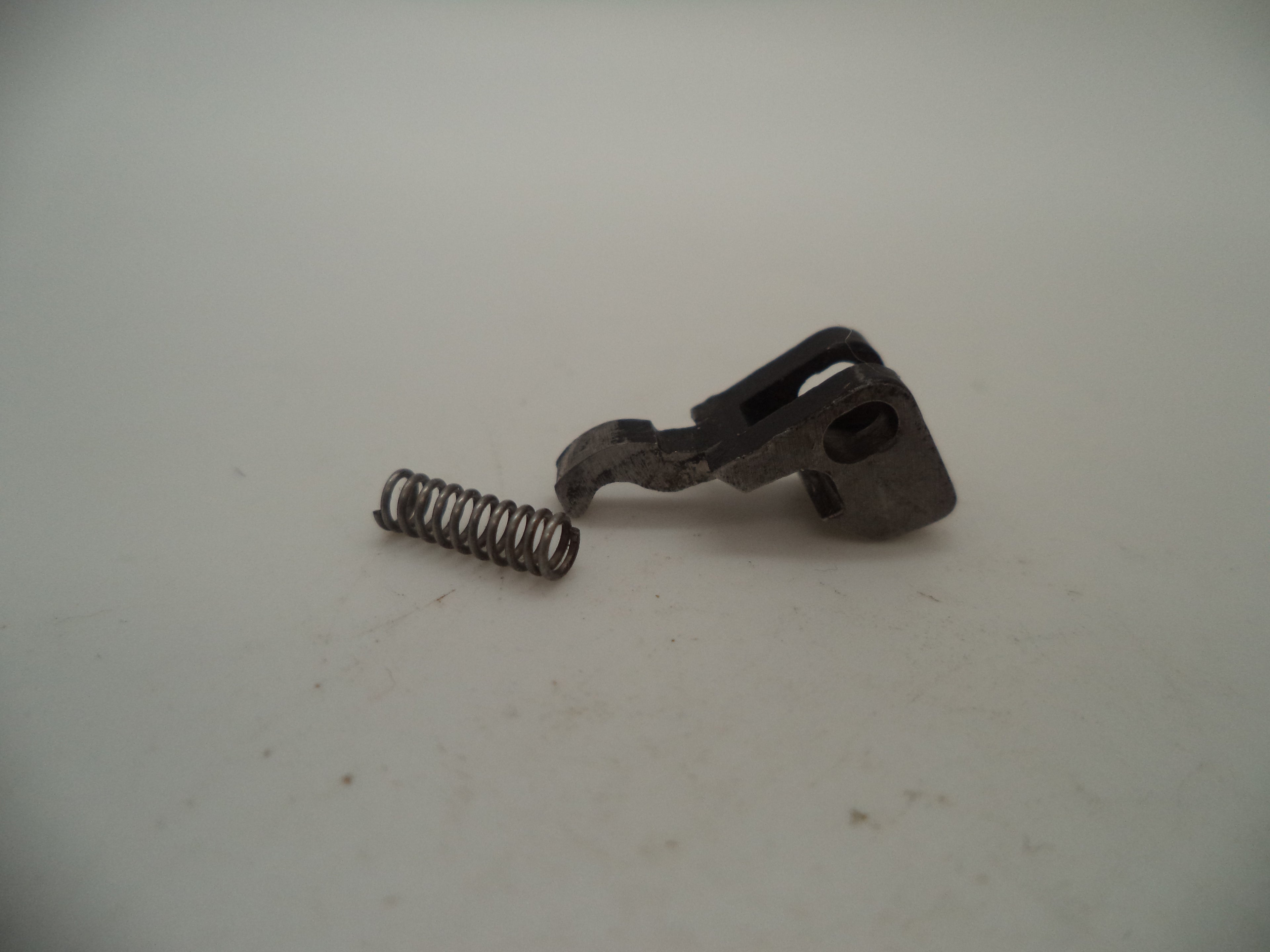 1081 Smith & Wesson K Frame Model 10 Used Cylinder Stop & Spring .38 Special