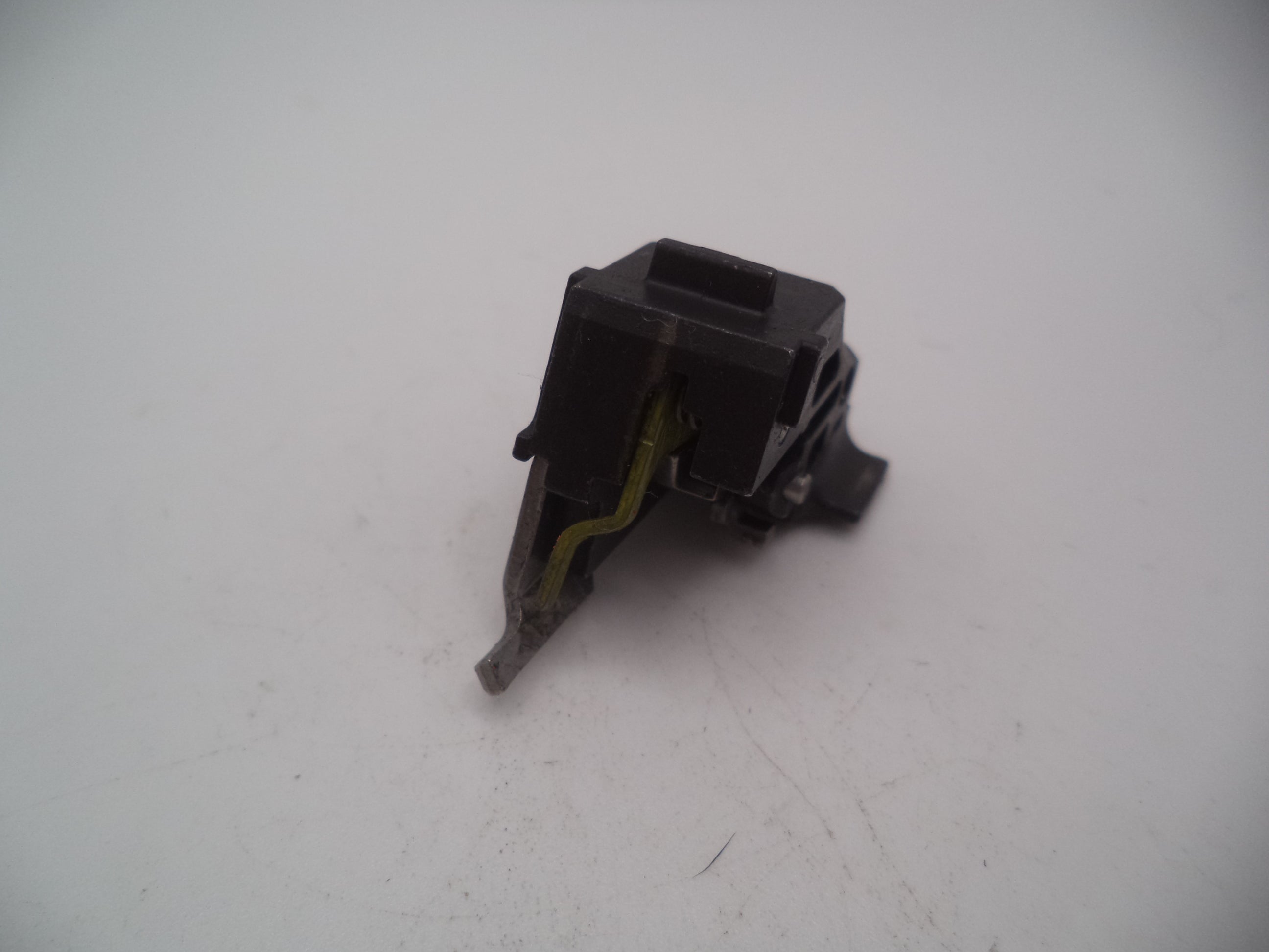MP4502D Smith & Wesson Pistol M&P 45 Locking Block Used Part 2.0 S&W