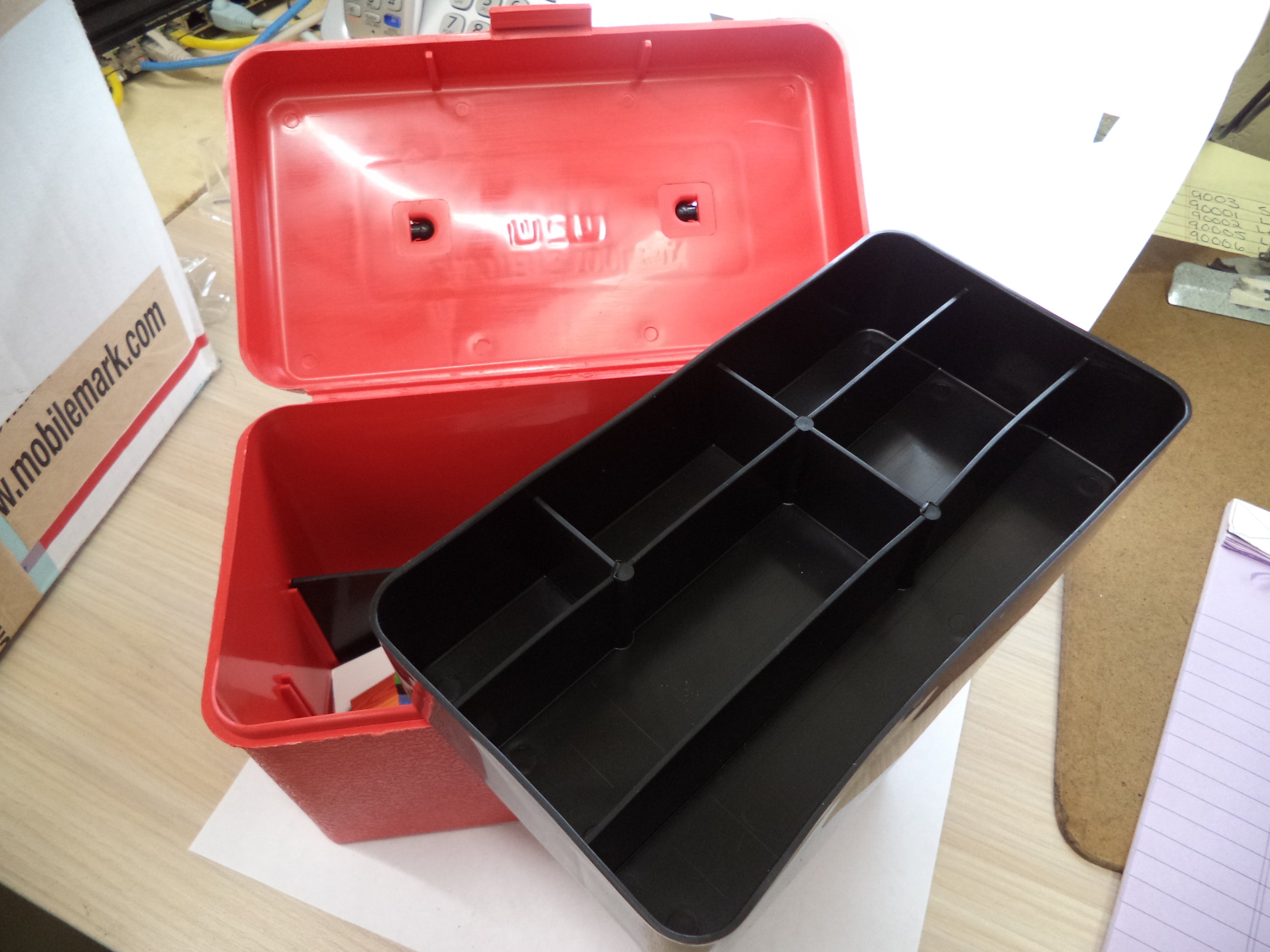 STB-1-30 MTM Shooter Ammo Box Mini 7.8x4.5x4.7" Red