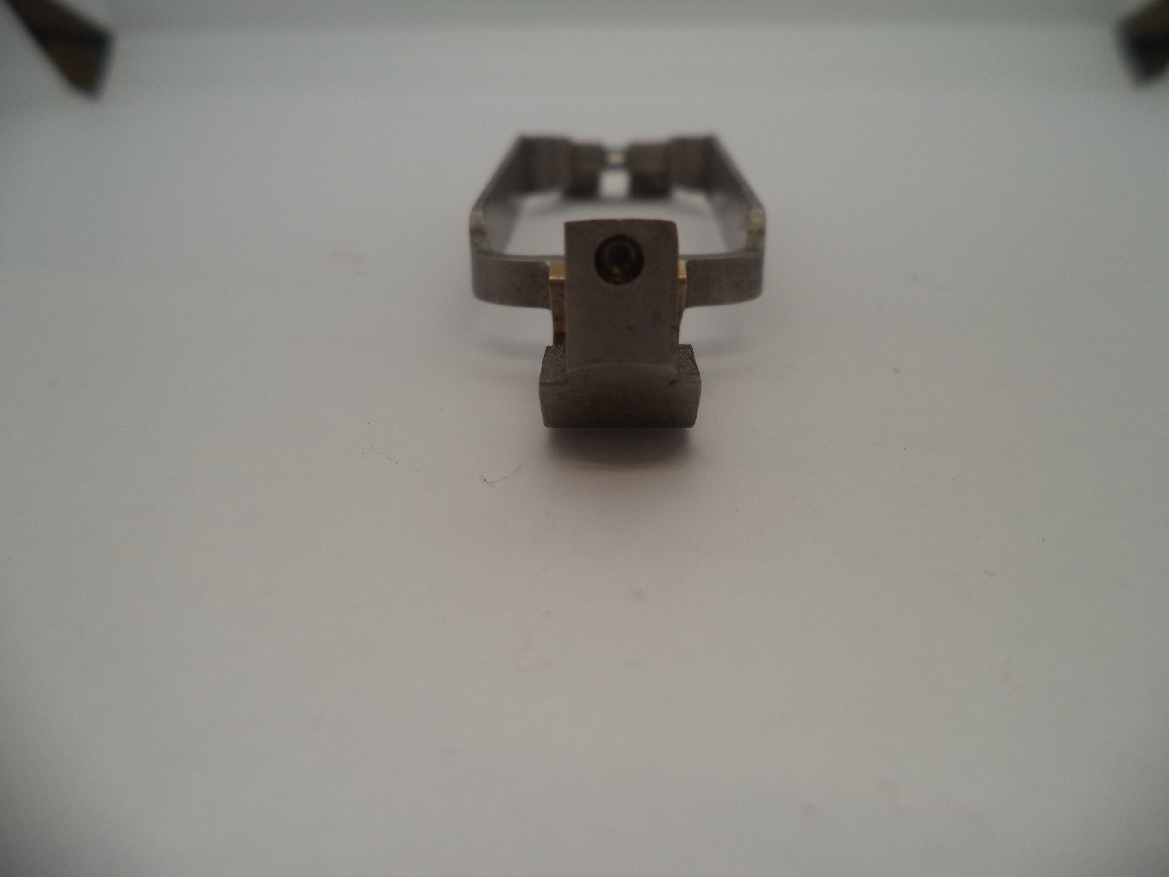 6595 Smith & Wesson Model 659 Draw Bar Used Part 9MM