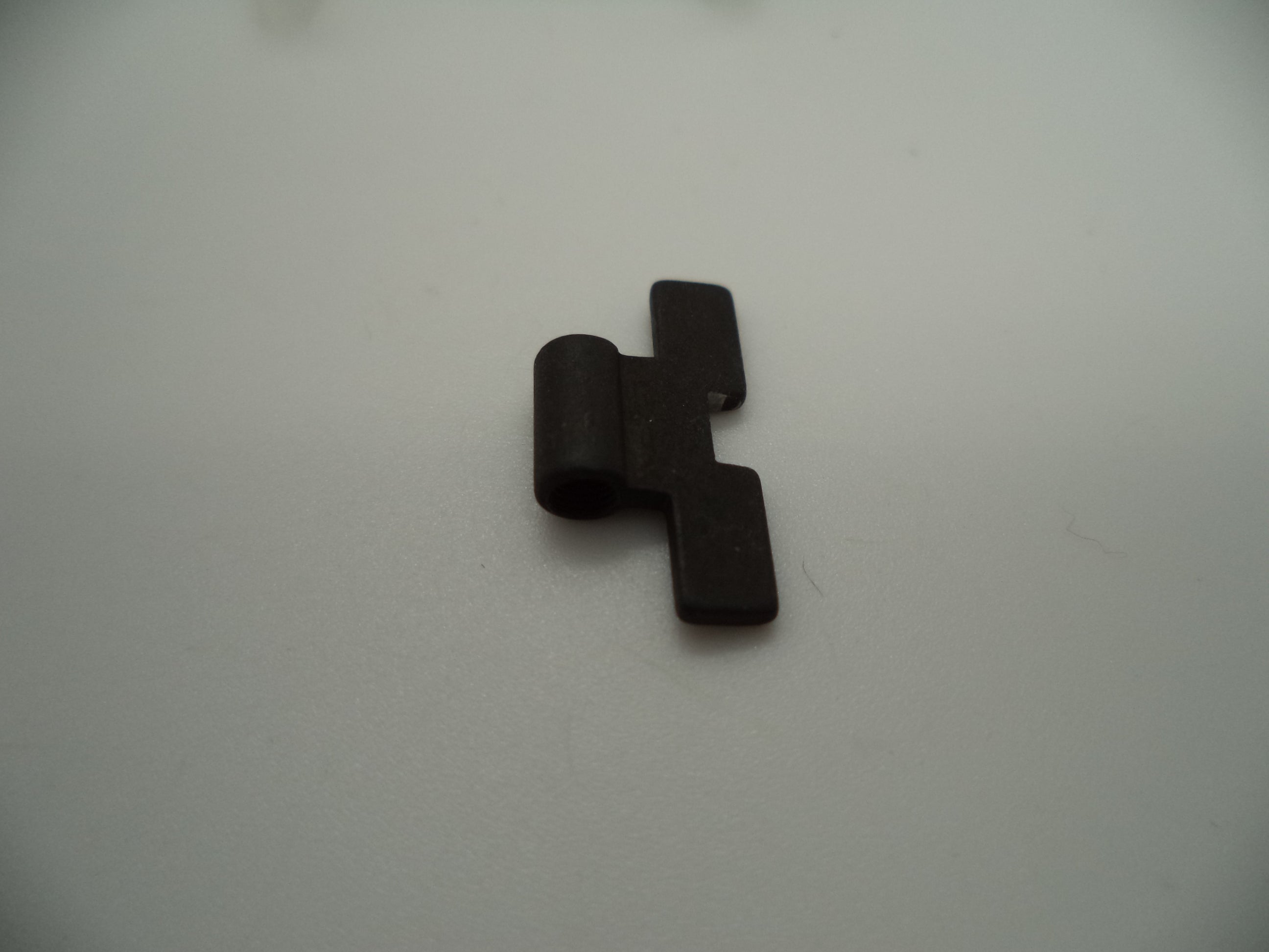 USA Guns And Gear - USA Guns And Gear Rear Sight Blade - Gun Parts Smith & Wesson - Smith & Wesson