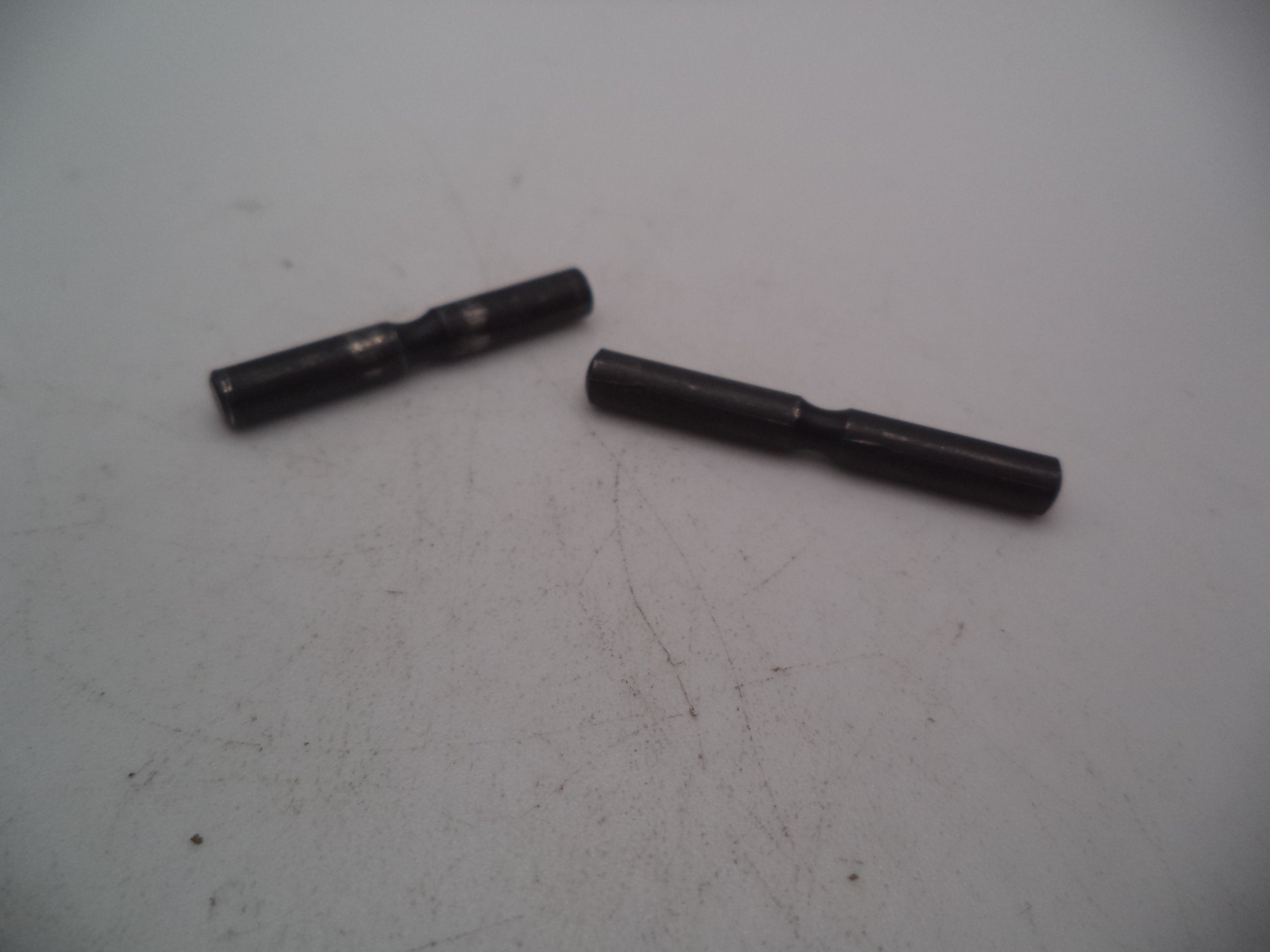 690410 Smith & Wesson Pistol Model 6904 9mm Trigger Pin & Insert Pin Used