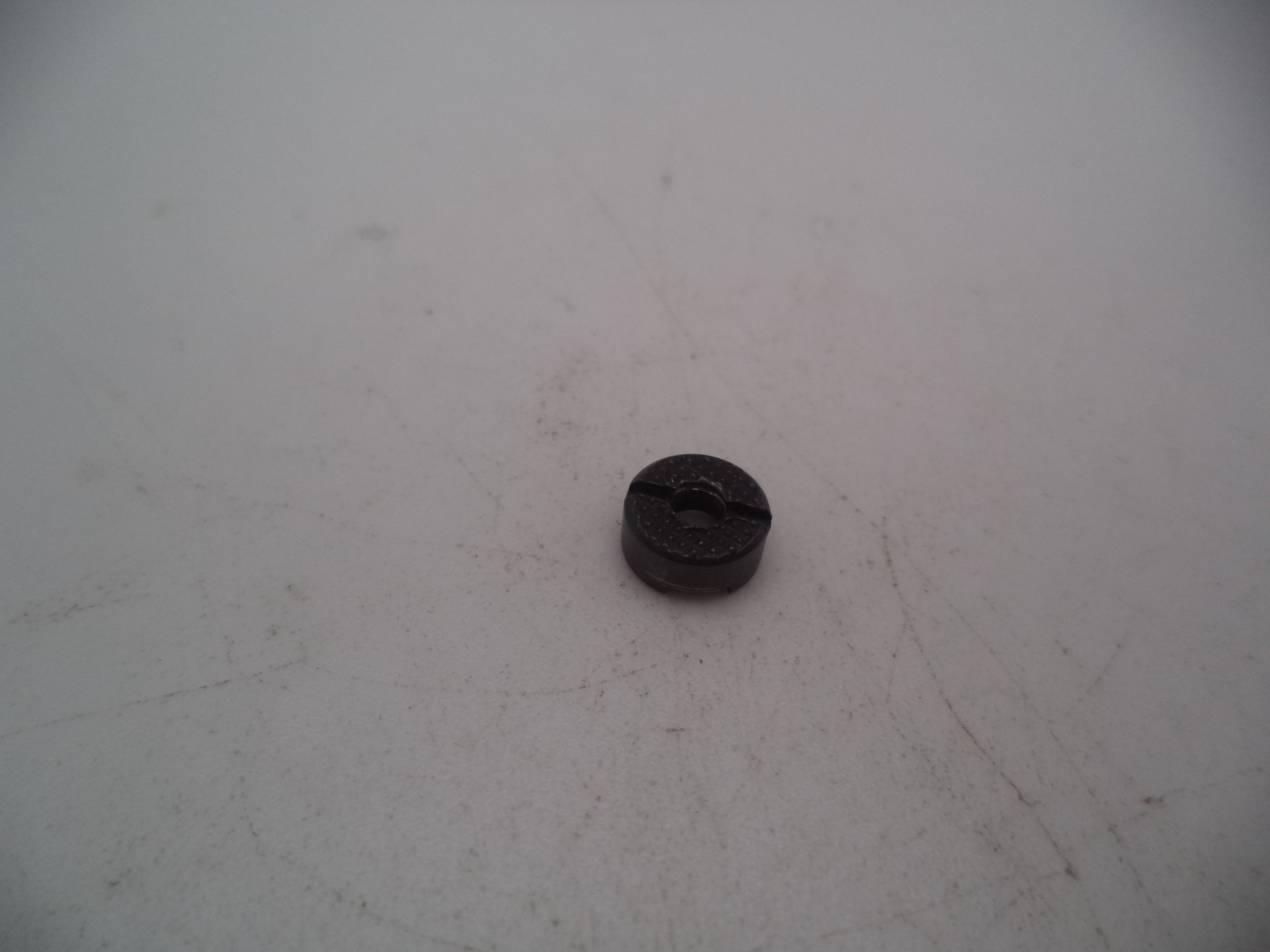 690414 Smith & Wesson Pistol Model 6904 9mm Magazine Catch Nut Used