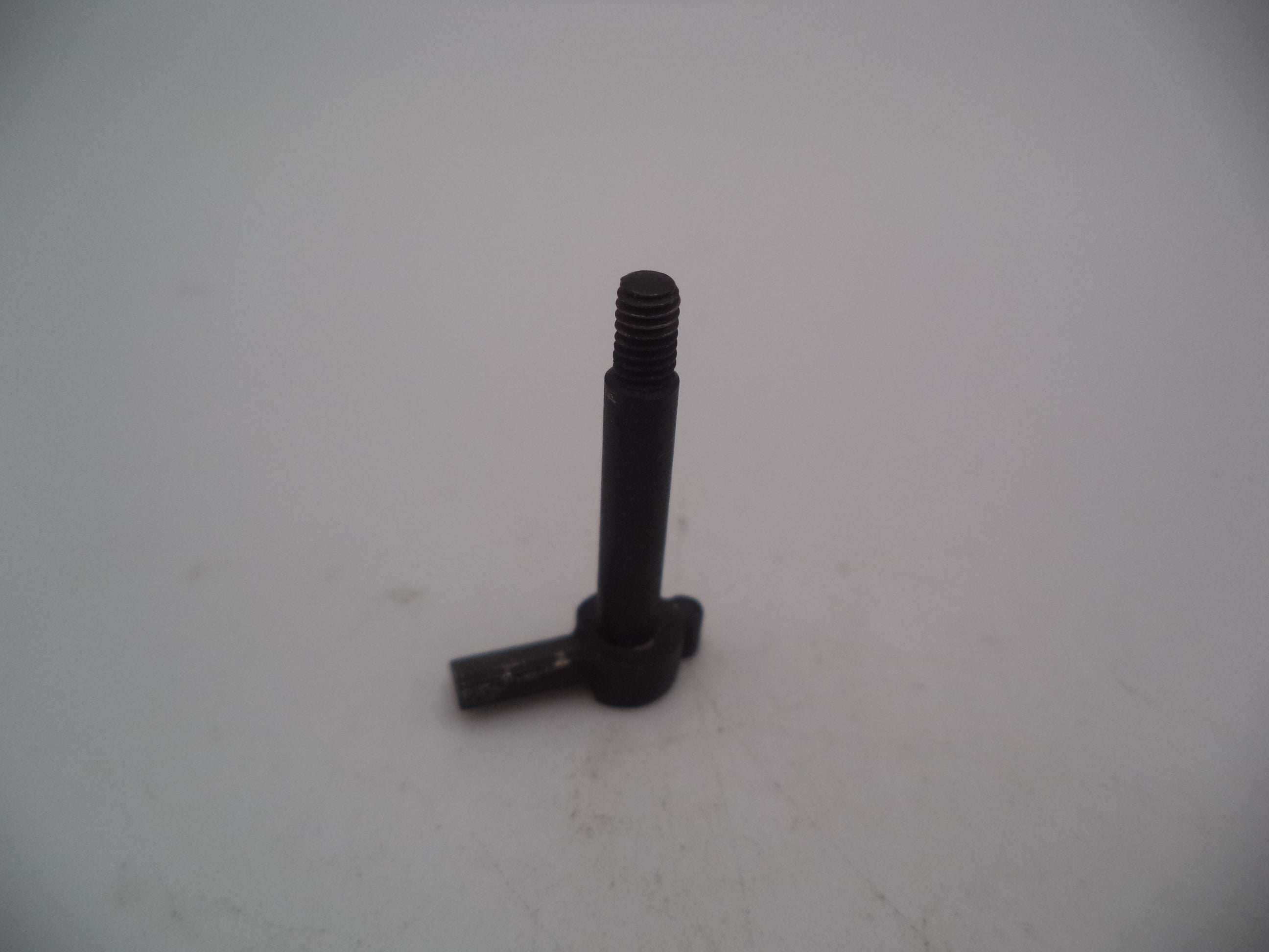 690412 Smith & Wesson Pistol Model 6904 9mm Magazine Release Used