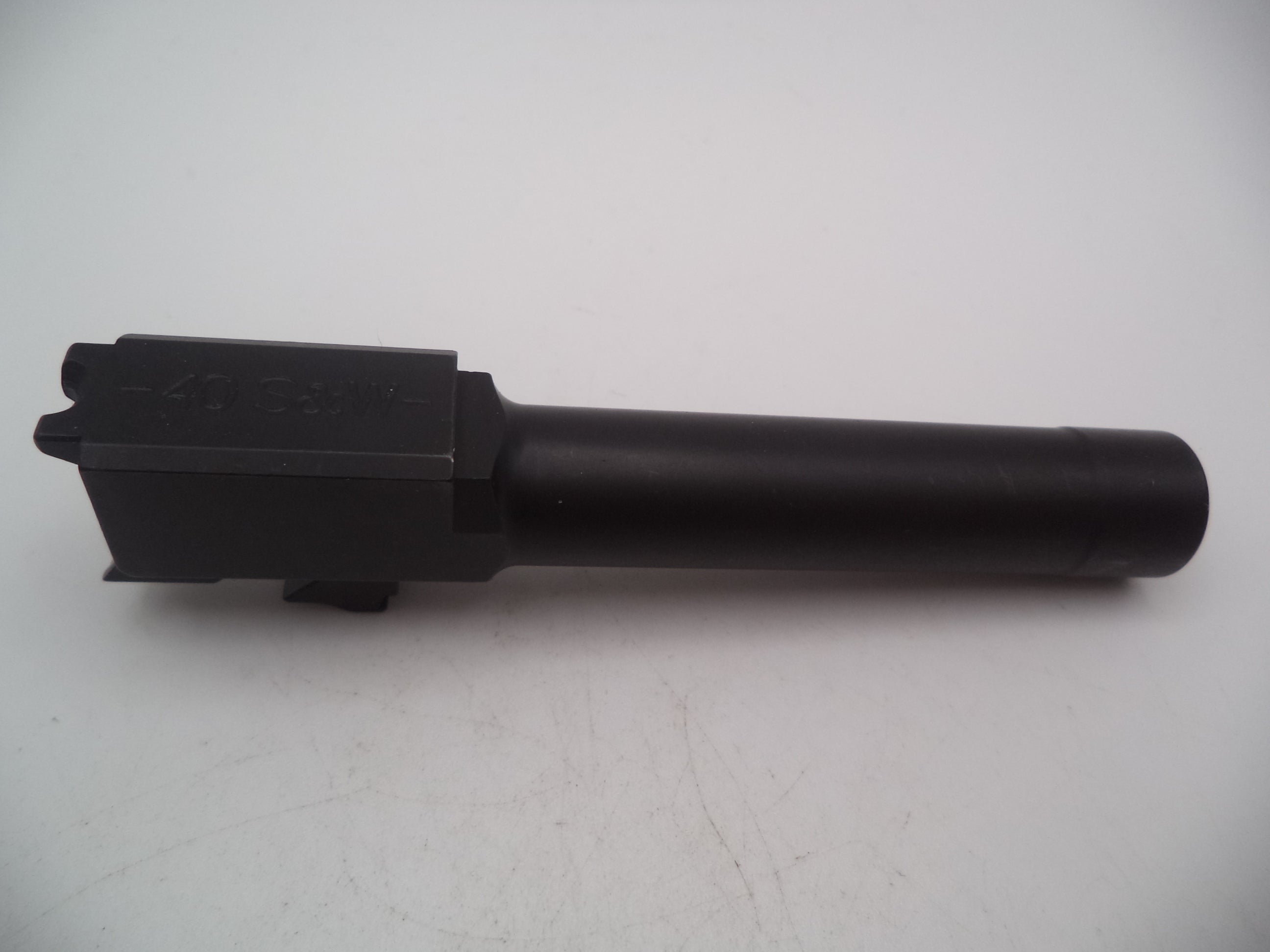 398150000 Smith & Wesson Pistol Model SD40 3.85" Black Barrel