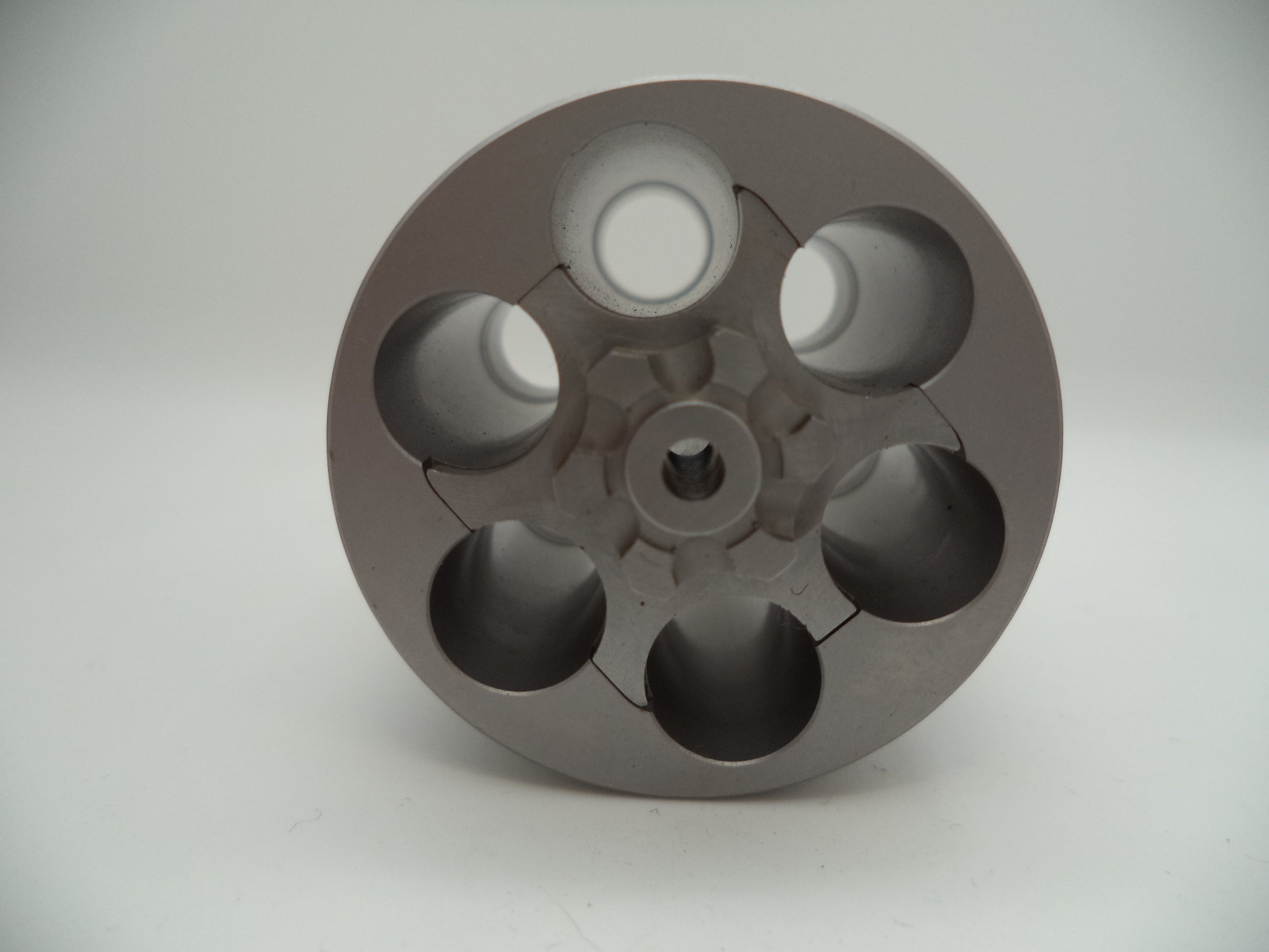 412130000 S&W L Frame Model 686 681 Cylinder Non Fluted