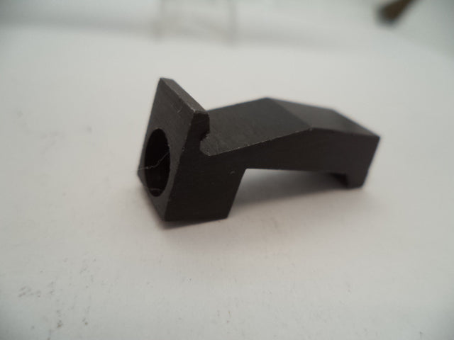 4138D Smith & Wesson Pistol Model 41 .22 Long MAGAZINE RETAINER  (blue Steel)