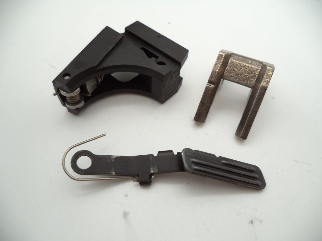 SWL02 Smith & Wesson Pistol Model SW40E Parts Lot Used .40 ctg.