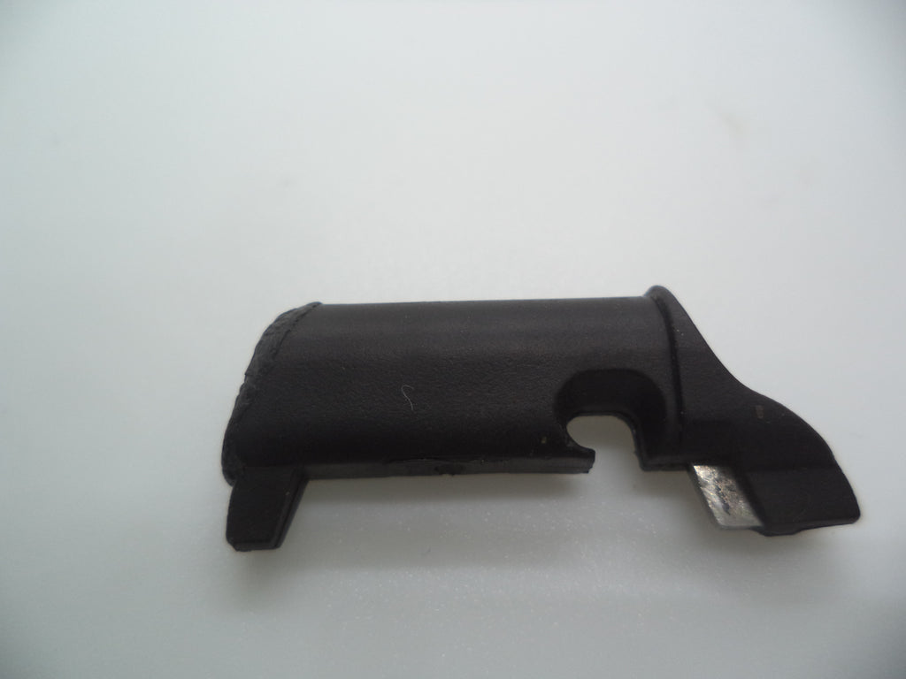 Smith & Wesson Pistol M&P 9mm Magazine Catch Used Part MP926