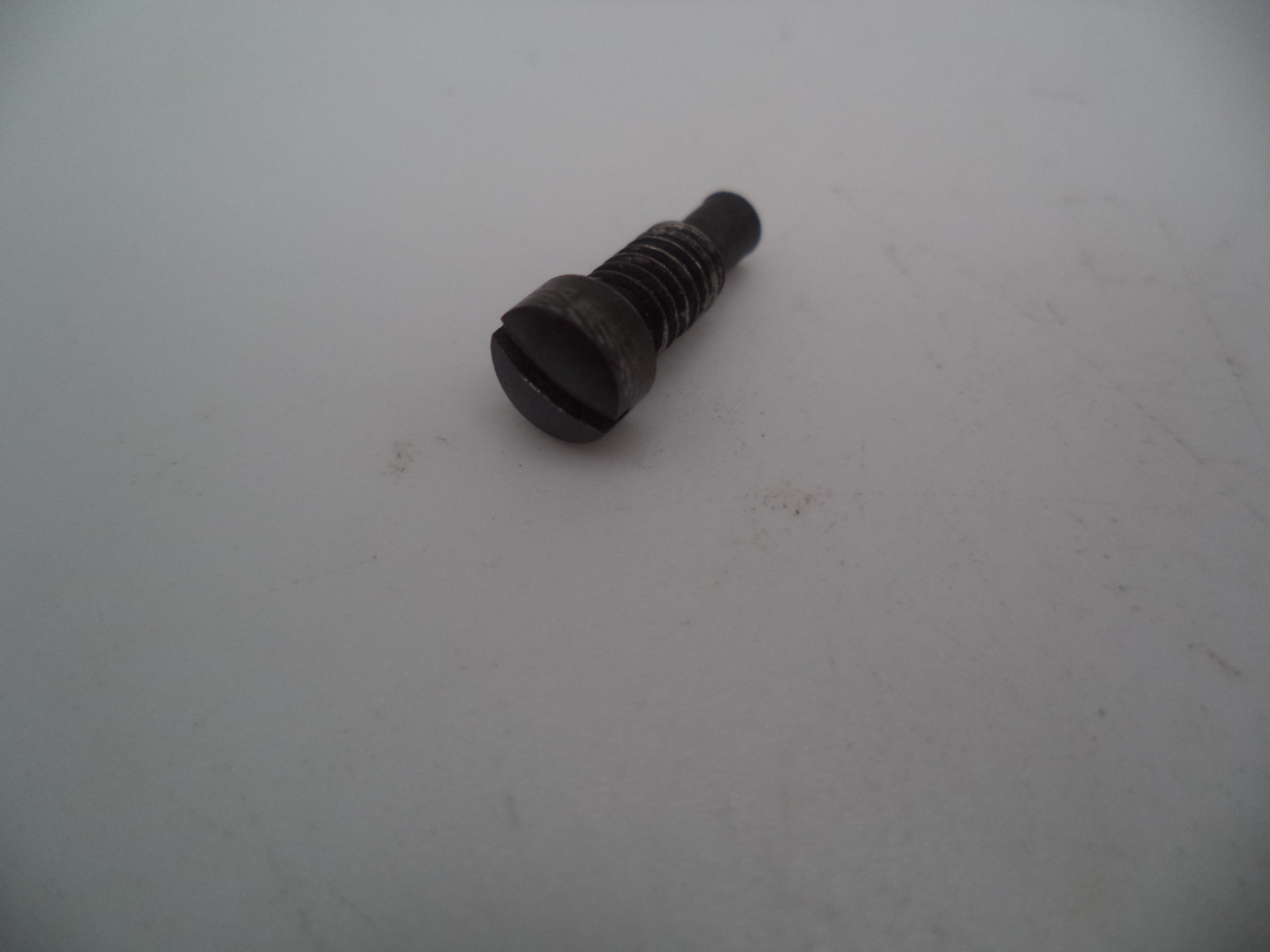 173A Smith & Wesson K Frame Model 17 Strain Screw Square Butt .22 LR ctg.
