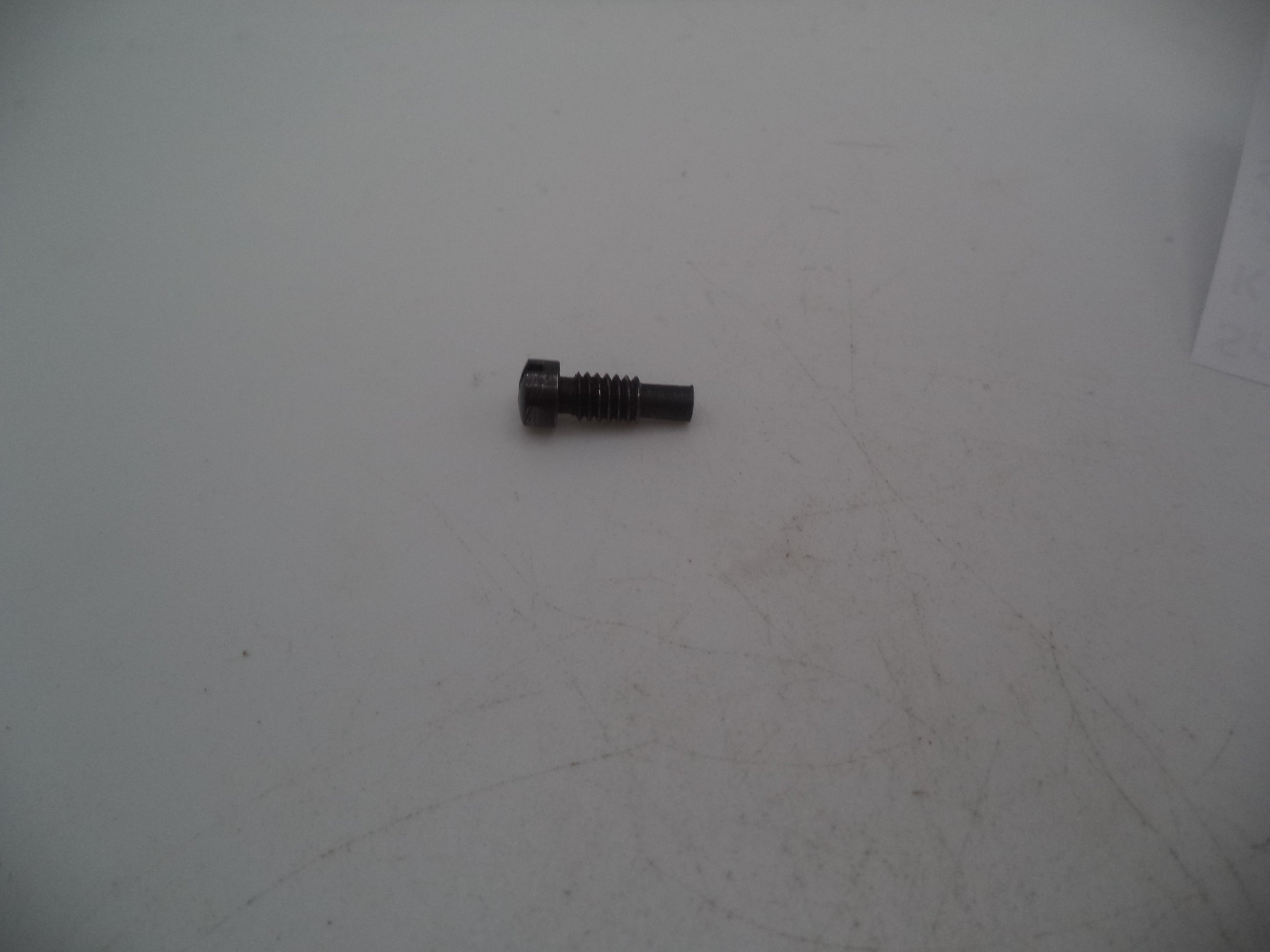 173A Smith & Wesson K Frame Model 17 Strain Screw Square Butt .22 LR ctg.