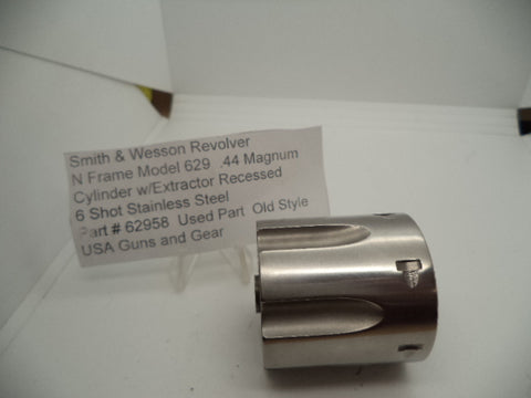 62958 Smith & Wesson N Frame Model 629 Stainless Steel Cylinder w/Extactor .44 Magnum