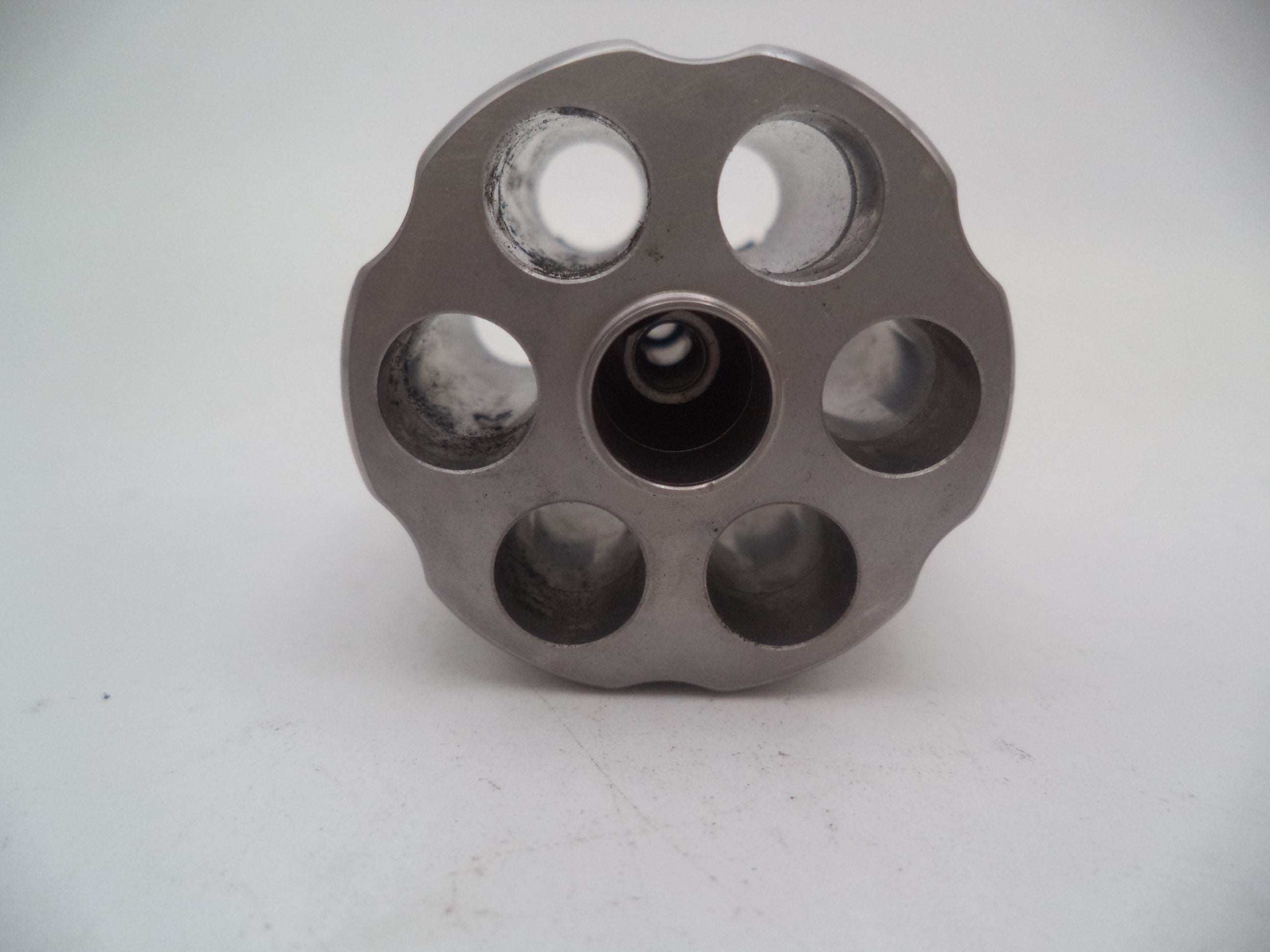 S&W Model 686 Cylinder & Extractor Assembly - Chamfered Stainless .357 Magnum | 412120000