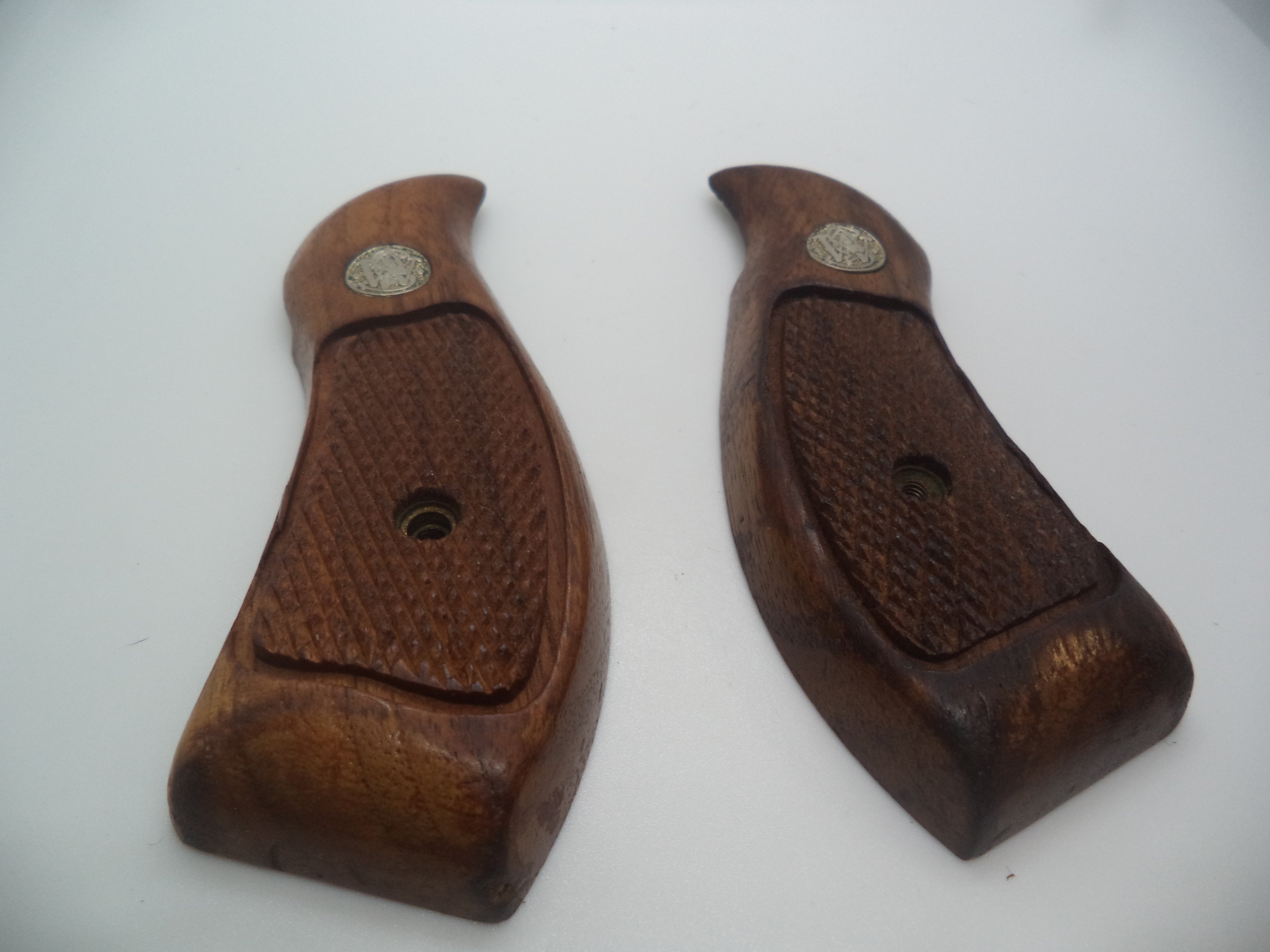 Smith & Wesson K & L Frame Vintage Wood Grips Round Butt - G3