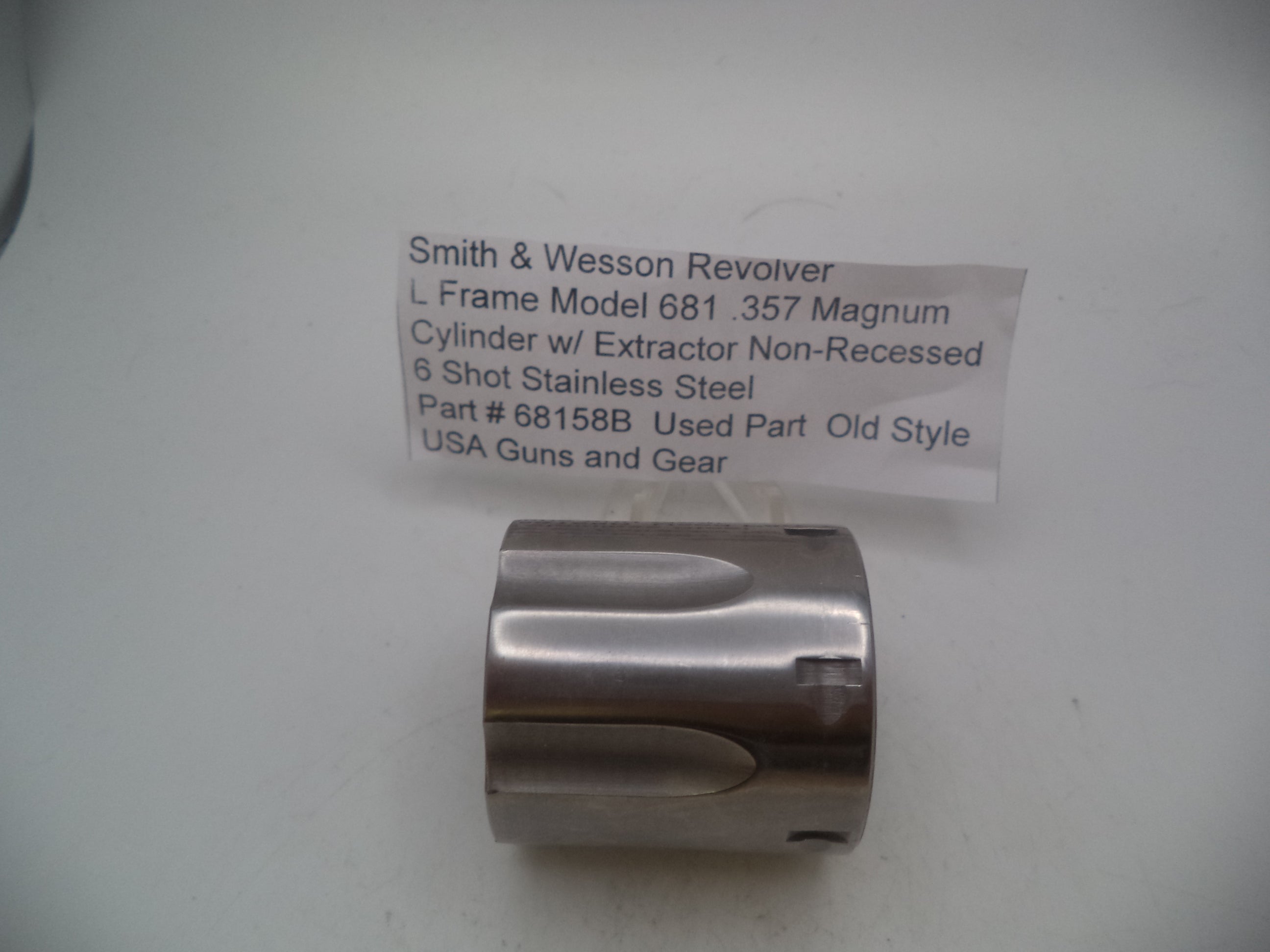 Smith & Wesson L Frame Model 681 Revolver .357 Cylinder w/Extractor Non Recessed Stainless Steel Used 68158B