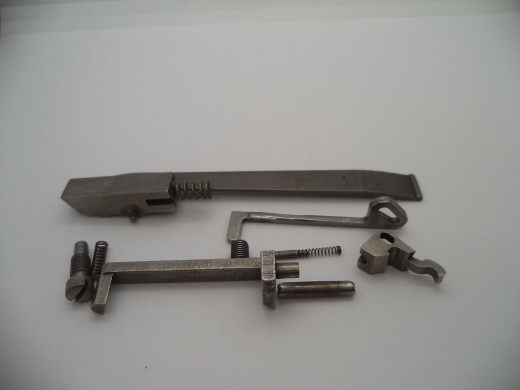 139 Smith & Wesson K Frame Revolver Model 67 Internal Parts & Strain Screw .38 Spl