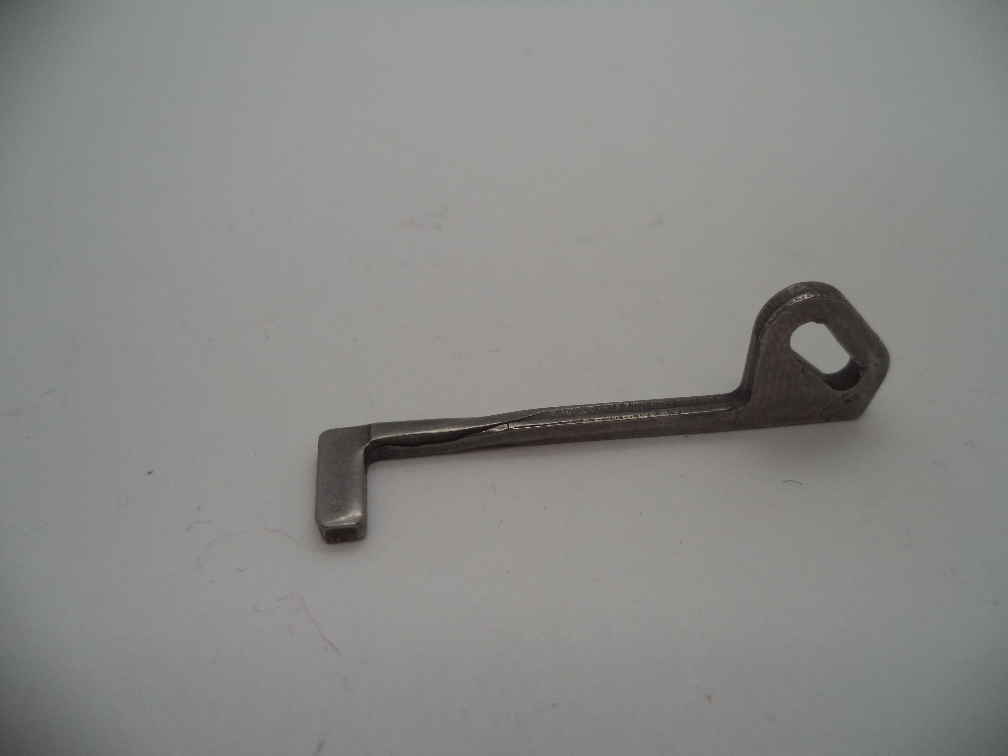 64120 Smith and Wesson K Frame  Model 64 .38 Special Hammer Block Used