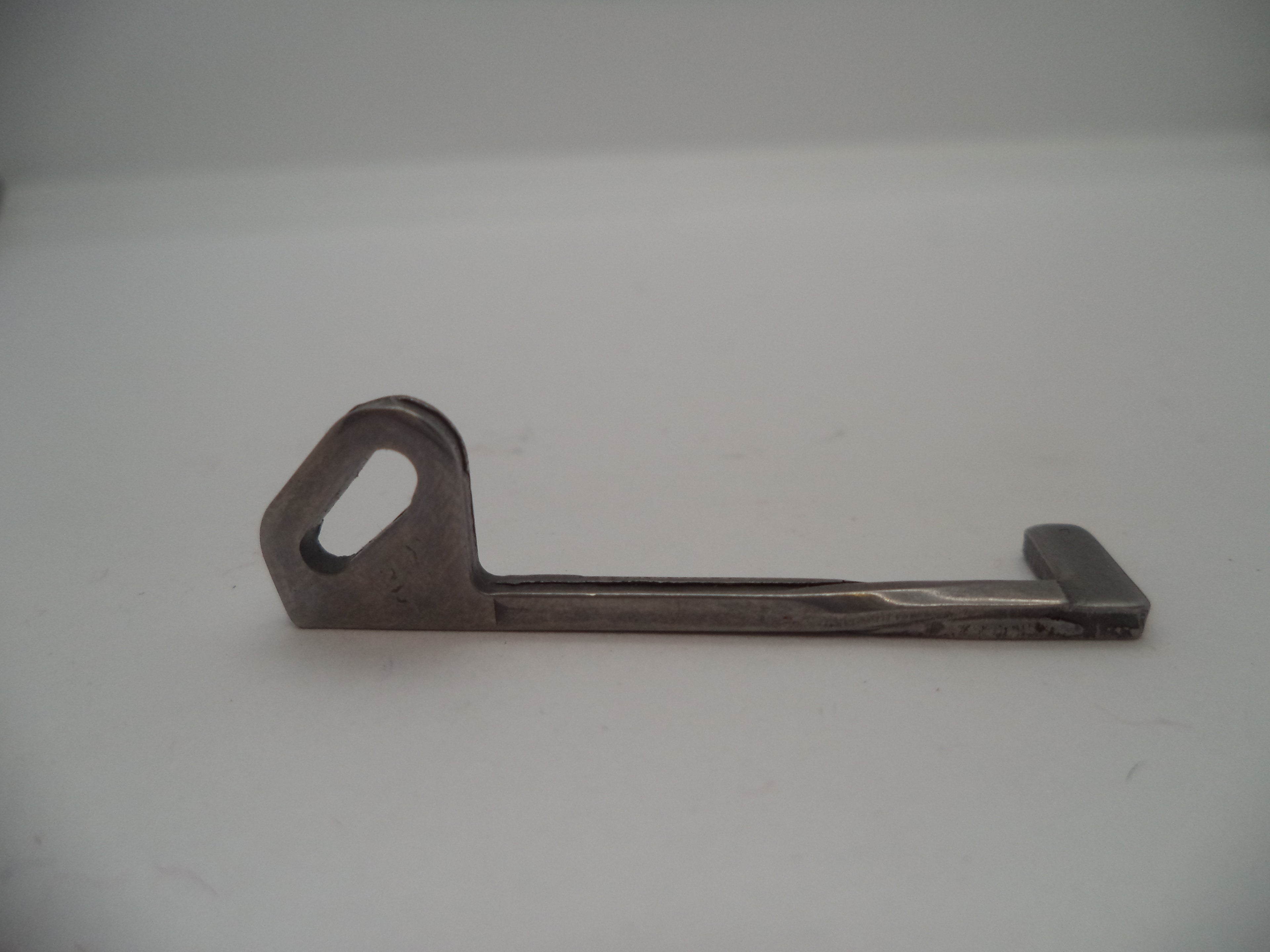 64120 Smith and Wesson K Frame  Model 64 .38 Special Hammer Block Used