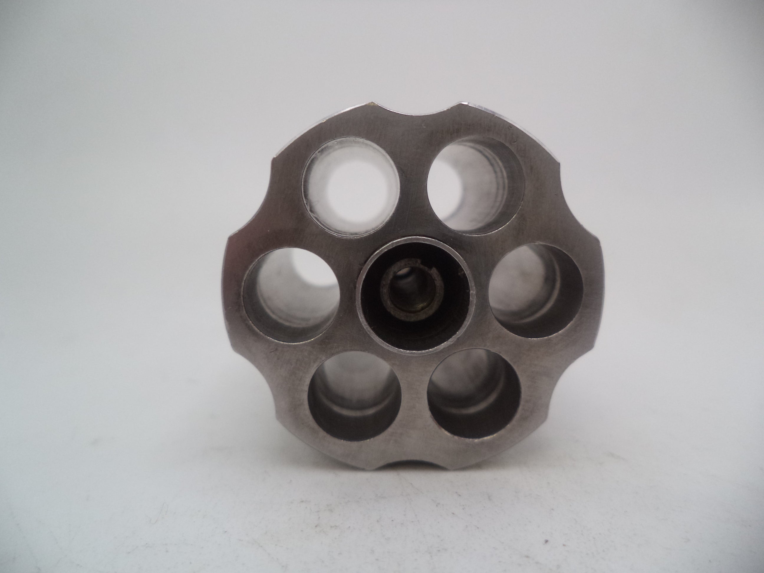 6558 S & W K Frame Model 65 .357 Mag Cylinder W/Extractor Non Recessed Used