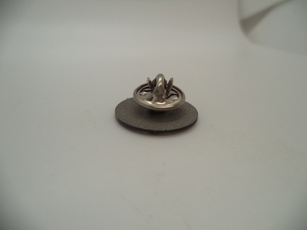 360000909 Smith & Wesson New Round Military and Police Lapel Pin