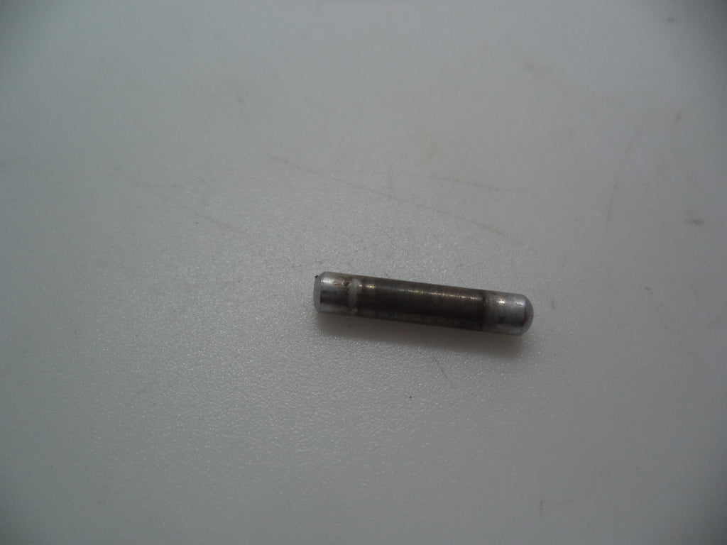 44G  Smith & Wesson Revolver .44 Special Stock Screw (Pistol Grip Alignment)  (New Century)